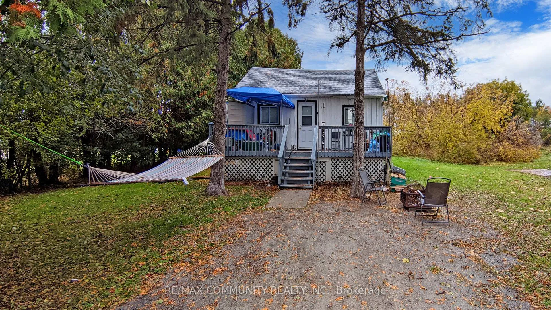 Front of 21025 Lakeridge Road