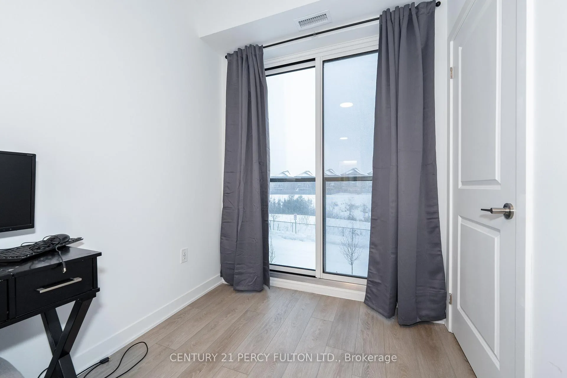 Photo 22 of Unit 213, 385 Arctic Red Drive, Oshawa, Windfields — HOMEH