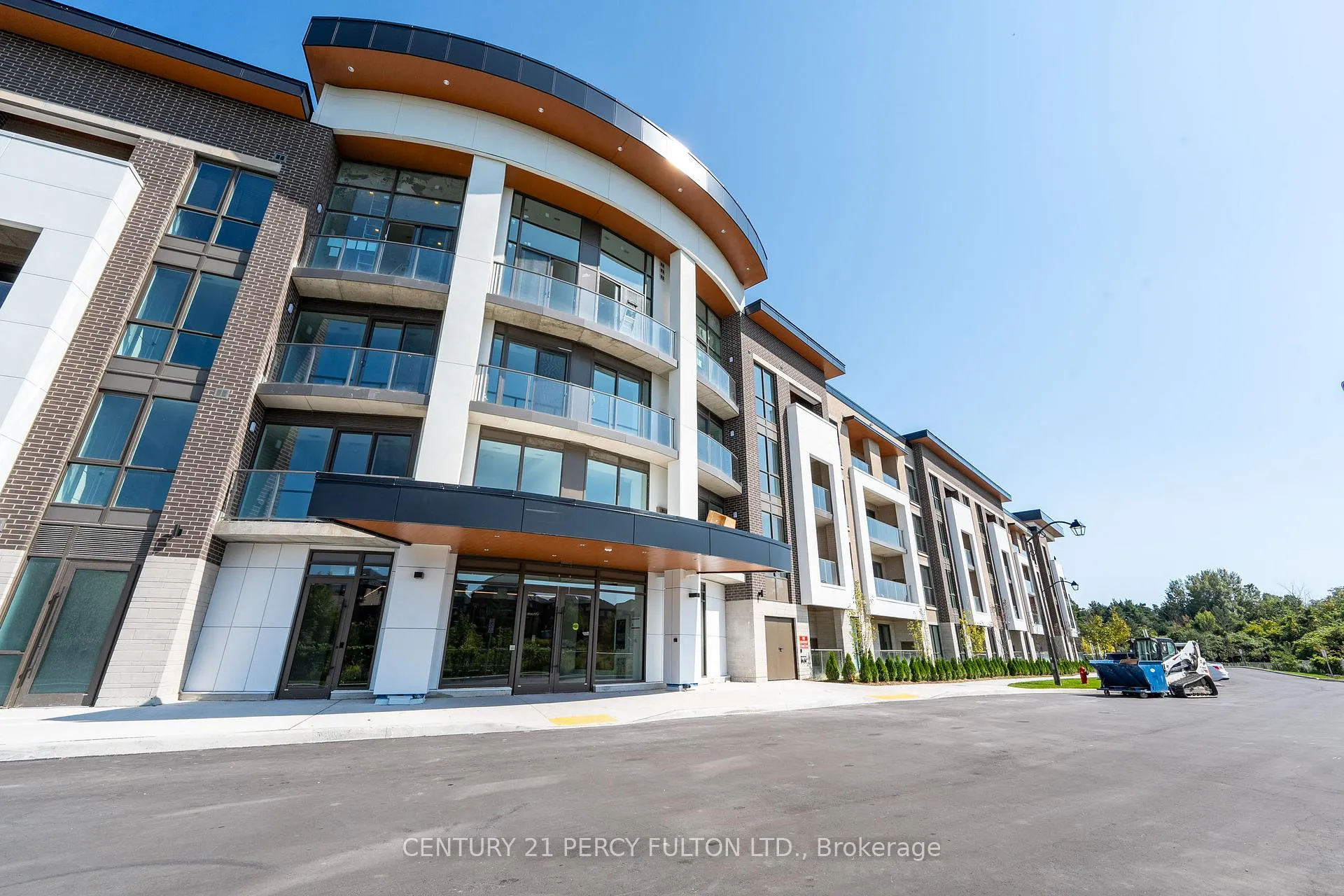 Photo 36 of Unit 213, 385 Arctic Red Drive, Oshawa, Windfields — HOMEH