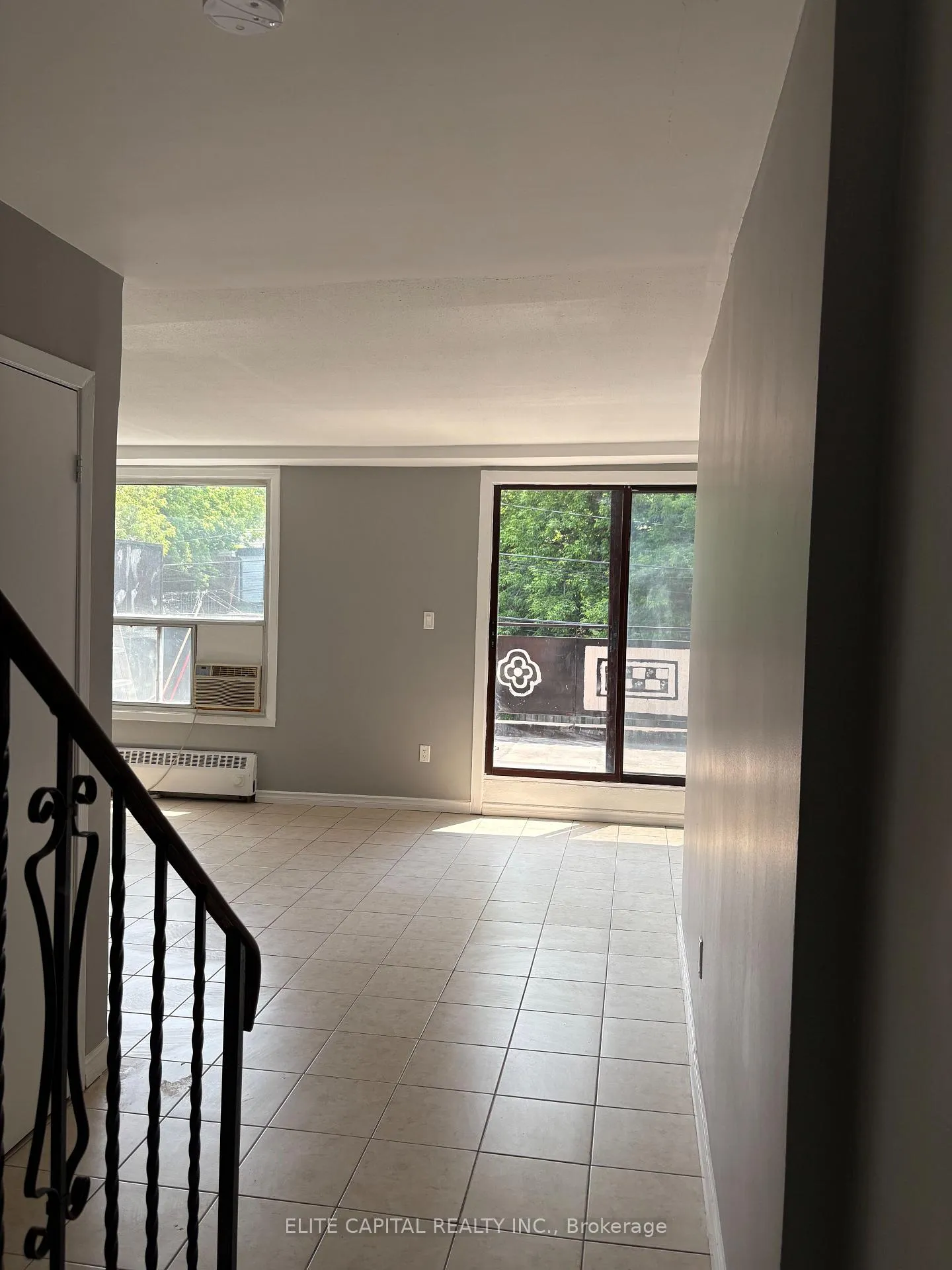 Photo 2 of Unit Unit B, 2183 Danforth Avenue, Toronto, East End-Danforth — HOMEH