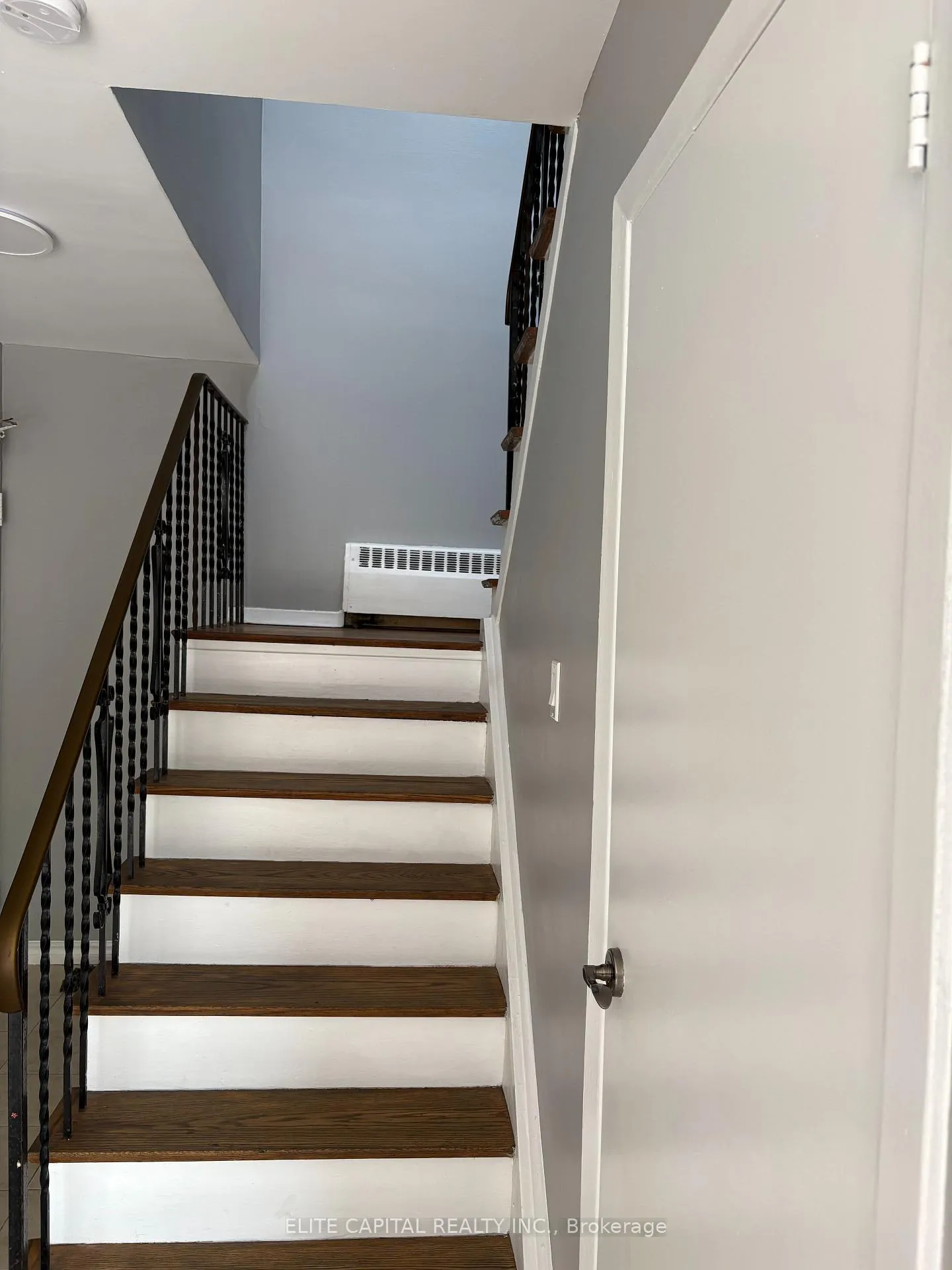 Photo 8 of Unit Unit B, 2183 Danforth Avenue, Toronto, East End-Danforth — HOMEH