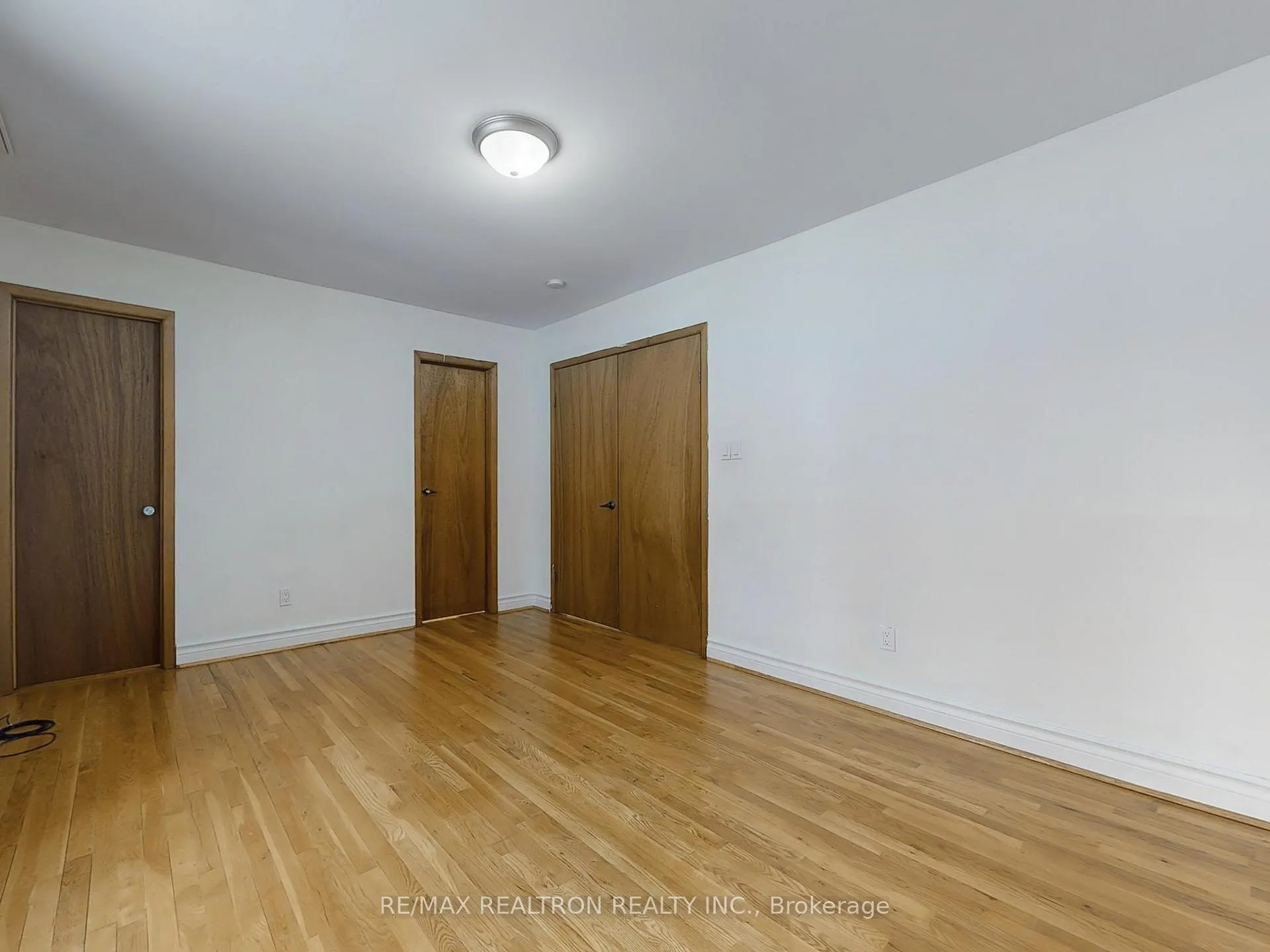 Photo 15 of 558 Sheppard Avenue, Pickering, Woodlands — HOMEH