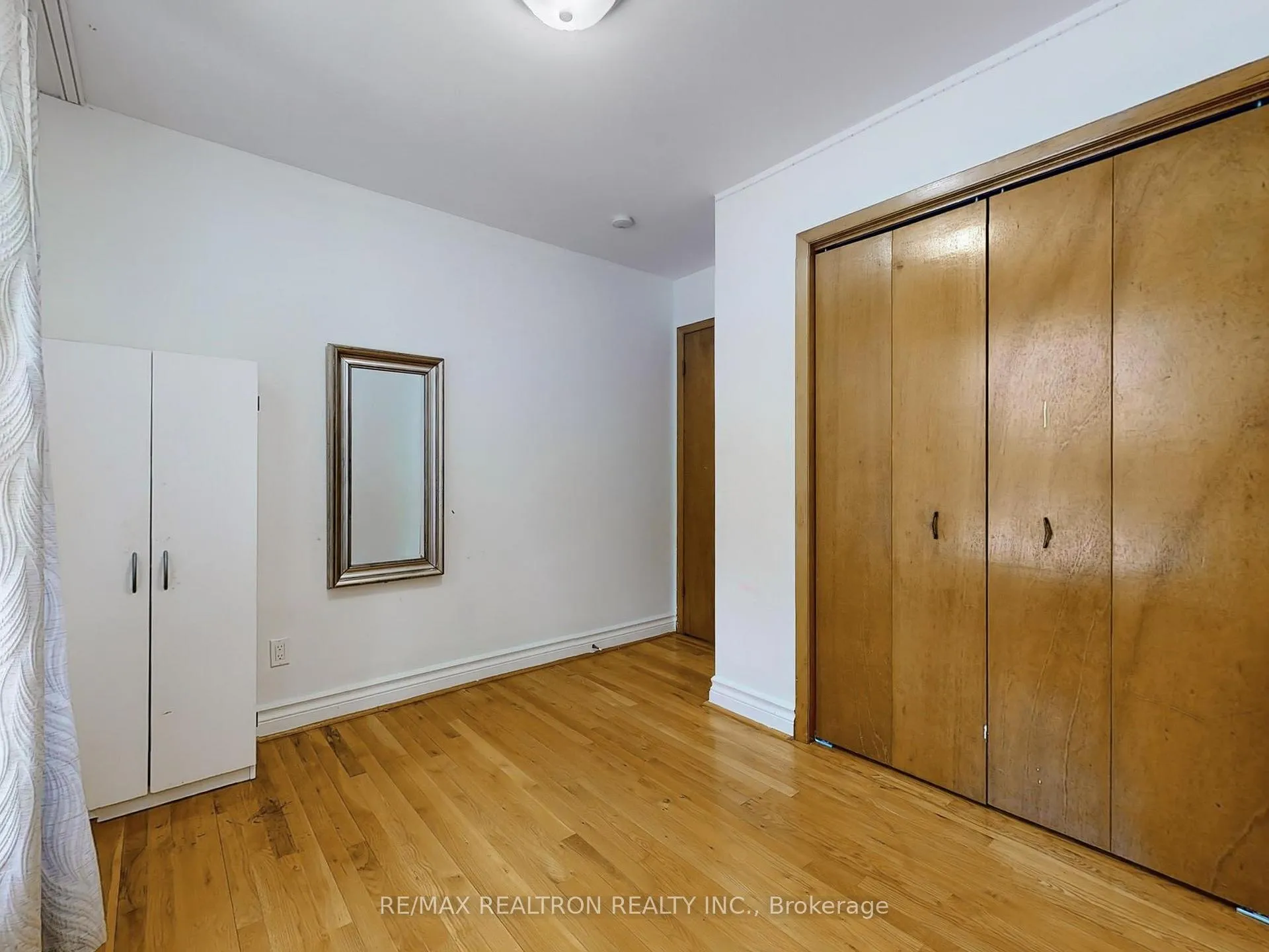 Photo 19 of 558 Sheppard Avenue, Pickering, Woodlands — HOMEH