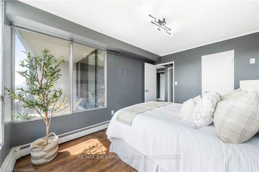 Photo 13 of Unit 2907, 150 Charlton Avenue E, Hamilton, Corktown — HOMEH