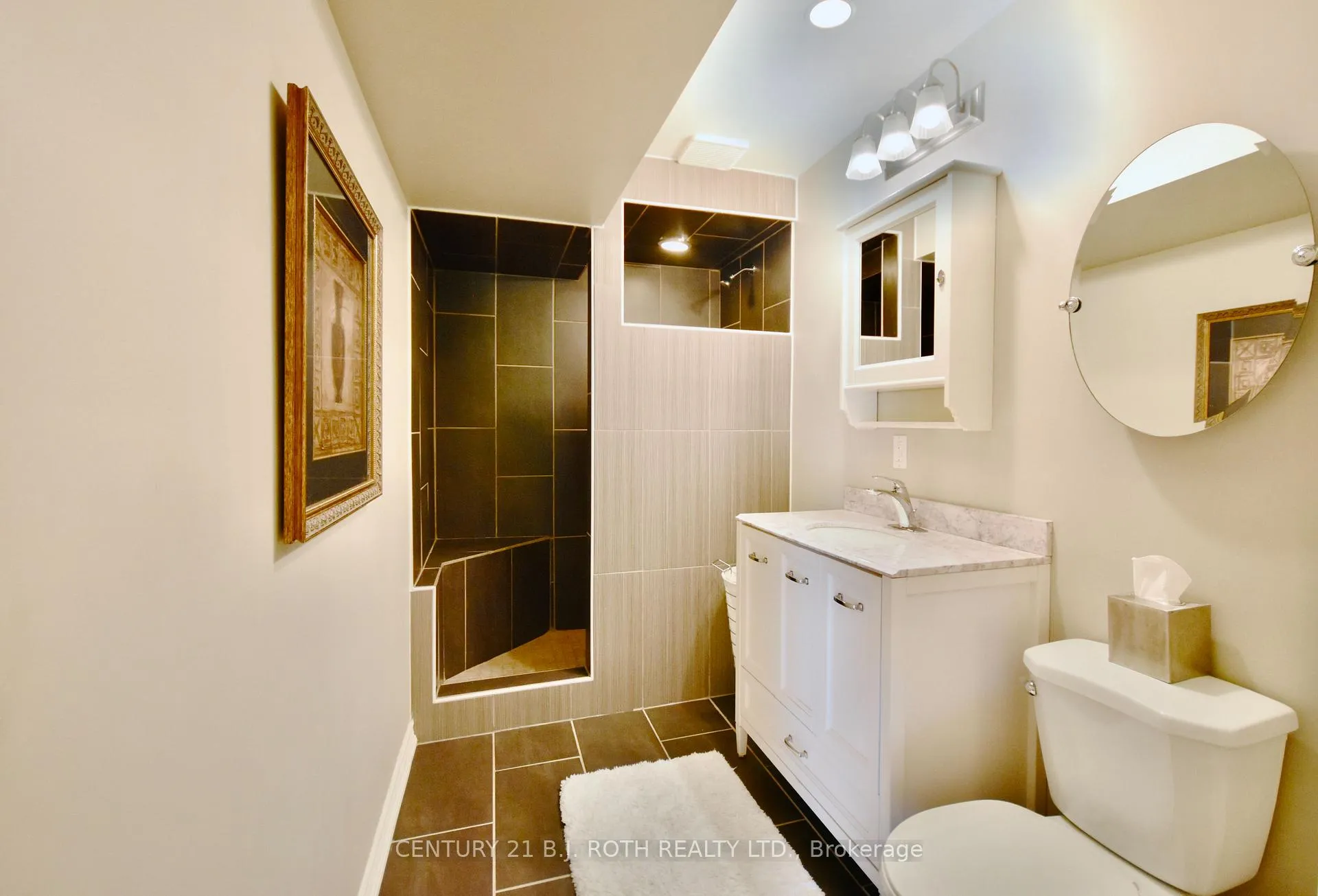 Photo 43 of 112 Brown Wood Drive, Barrie, Little Lake — HOMEH