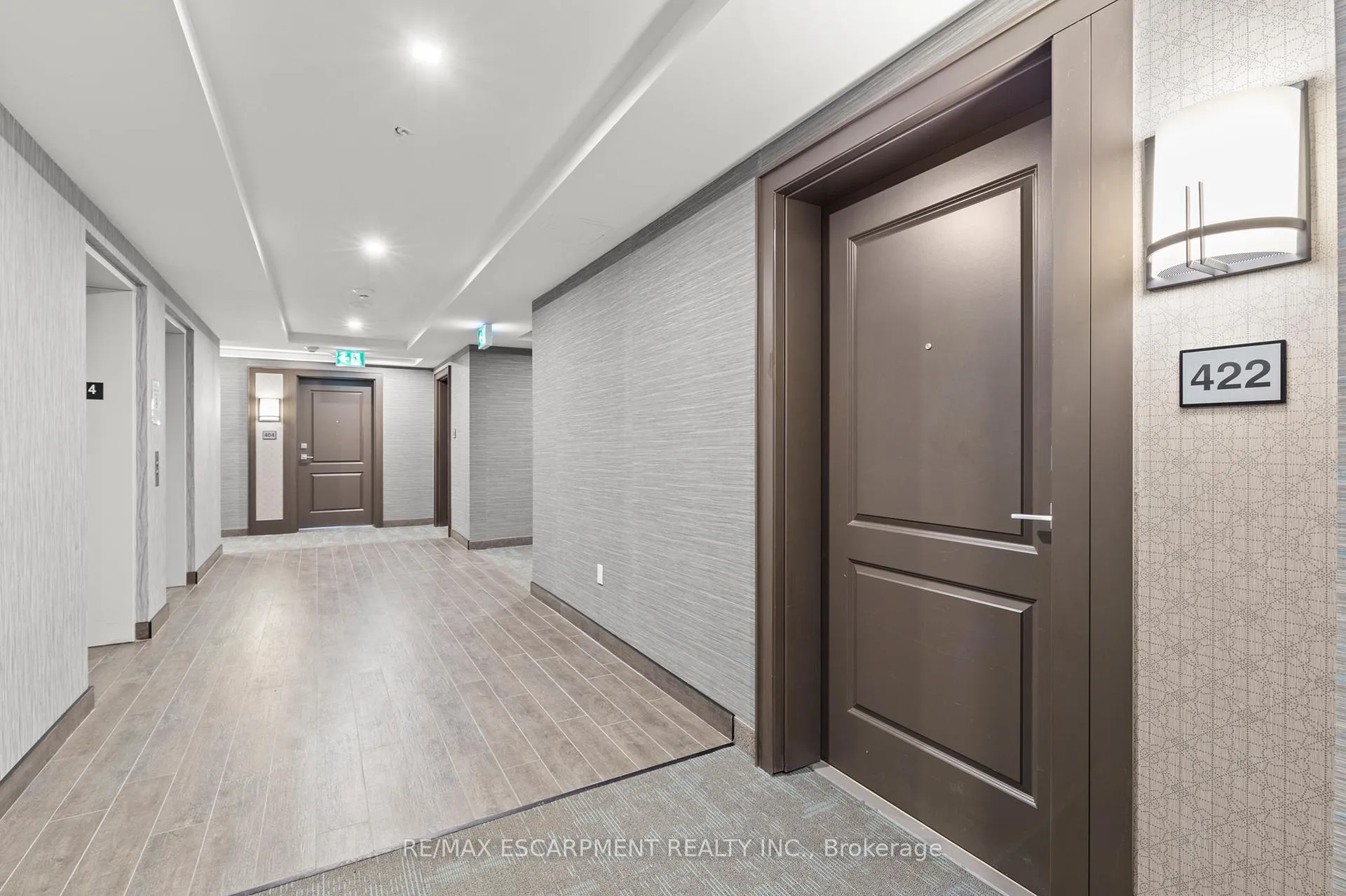 Photo 20 of Unit 422, 460 Dundas Street E, Hamilton, Waterdown — HOMEH