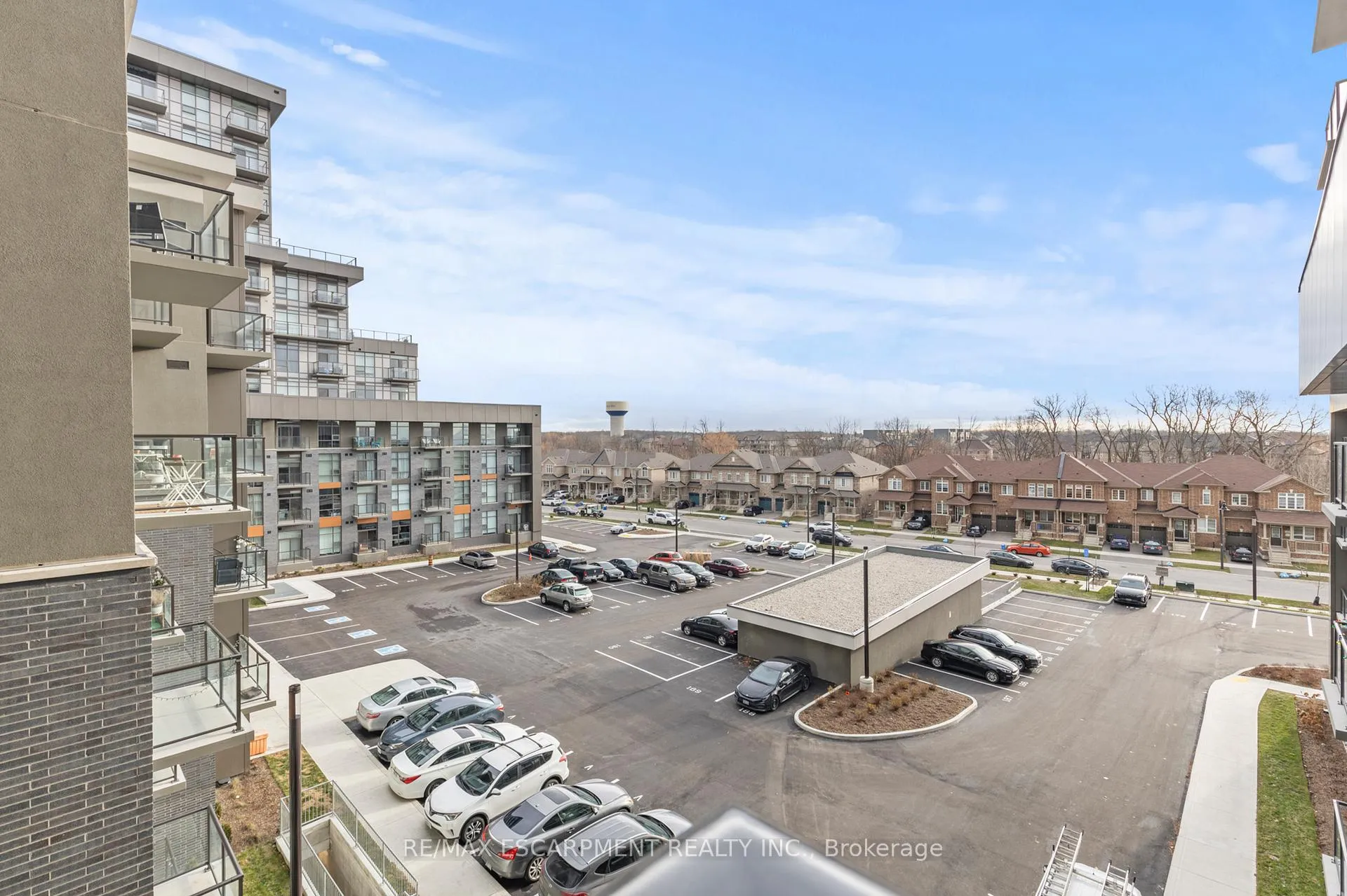 Photo 27 of Unit 422, 460 Dundas Street E, Hamilton, Waterdown — HOMEH