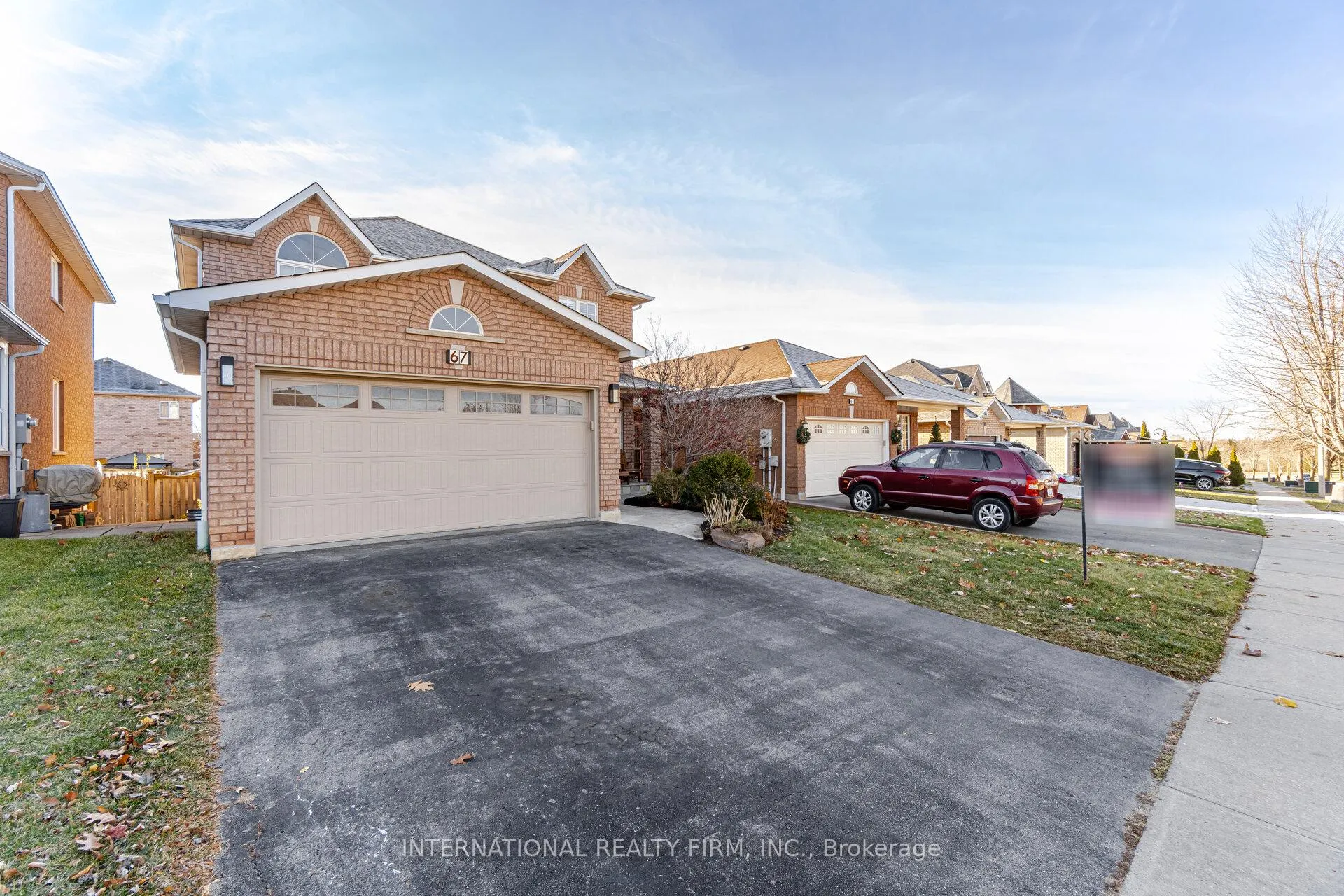 Front of 67 Rosanna Crescent