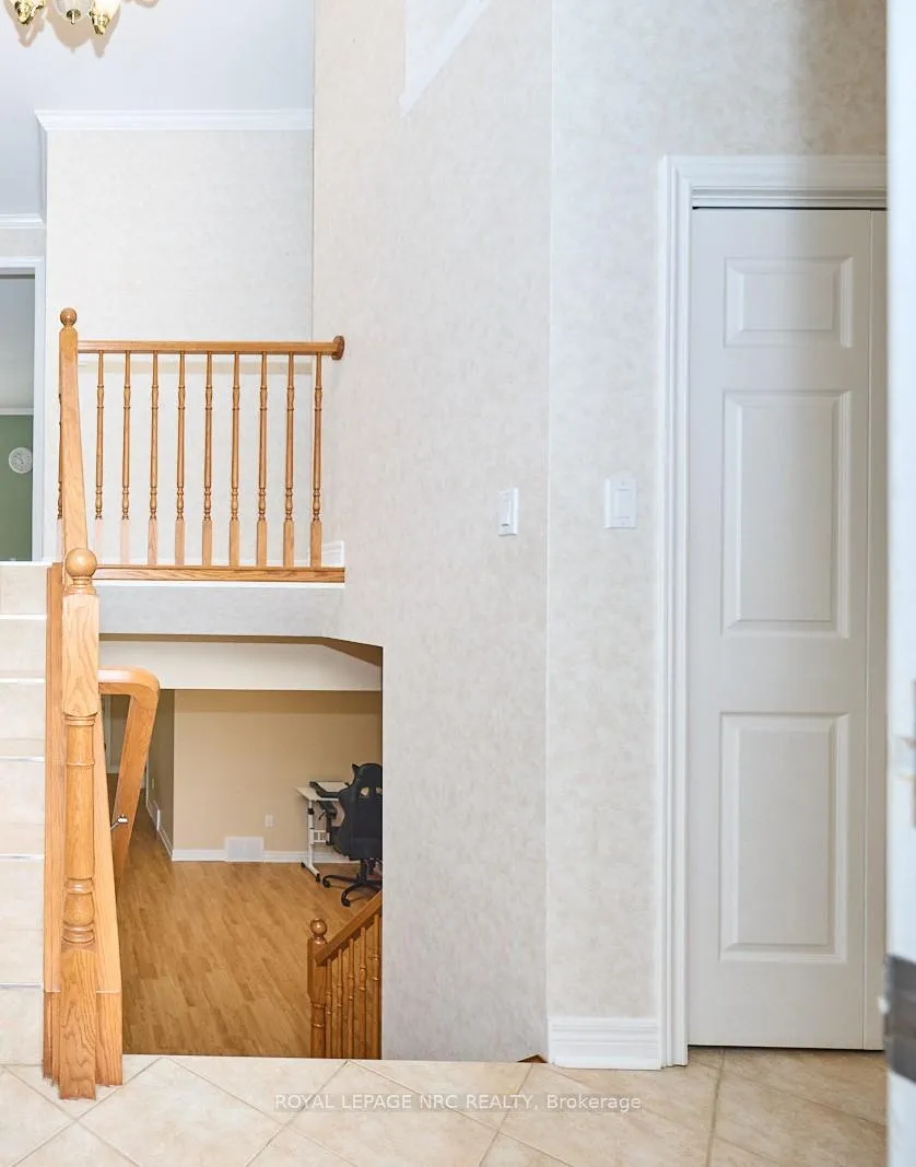 Photo 25 of 4100 Kalar Road, Niagara Falls, Ascot — HOMEH