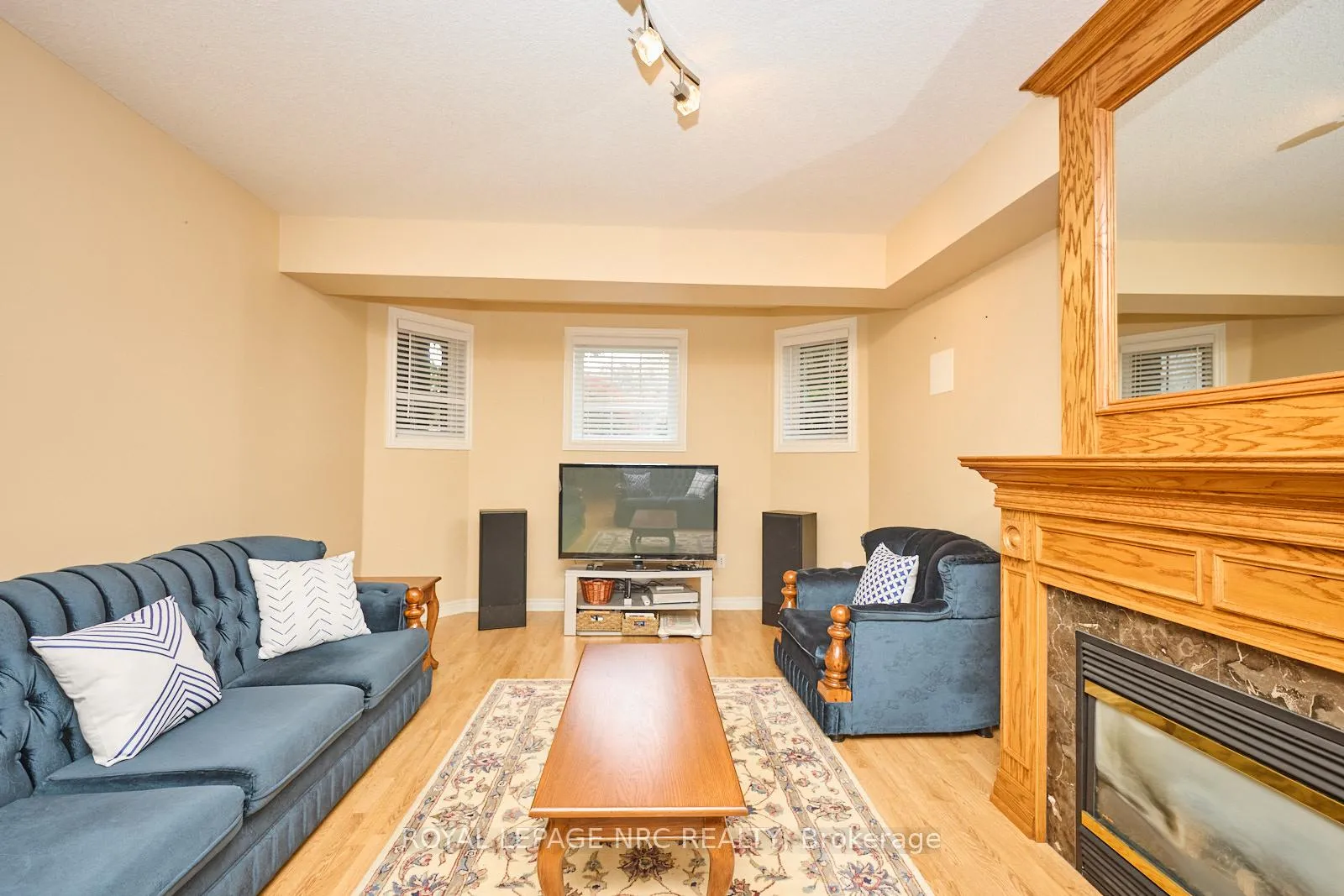 Photo 37 of 4100 Kalar Road, Niagara Falls, Ascot — HOMEH