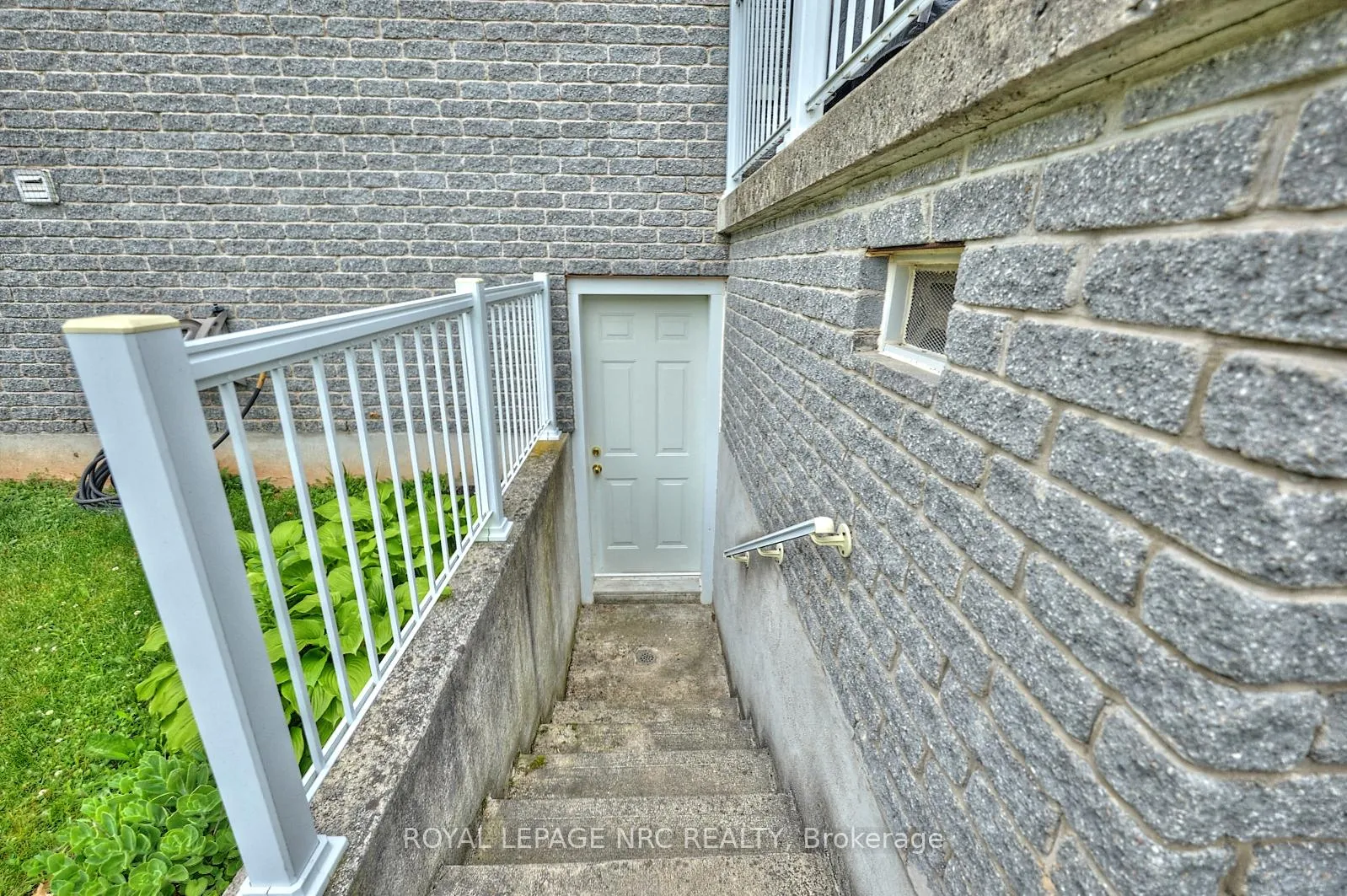 Photo 40 of 4100 Kalar Road, Niagara Falls, Ascot — HOMEH