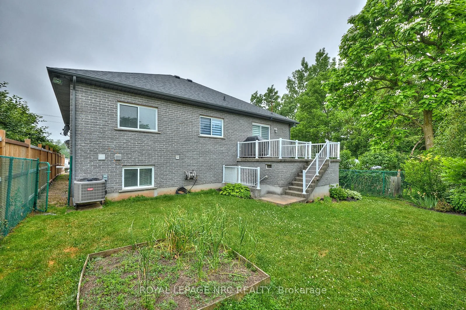 Photo 41 of 4100 Kalar Road, Niagara Falls, Ascot — HOMEH