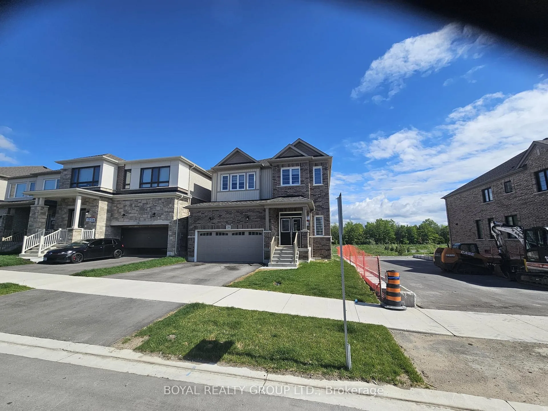 Photo 4 of 26 Shepherd Drive, Barrie, Rural Barrie Southeast — HOMEH