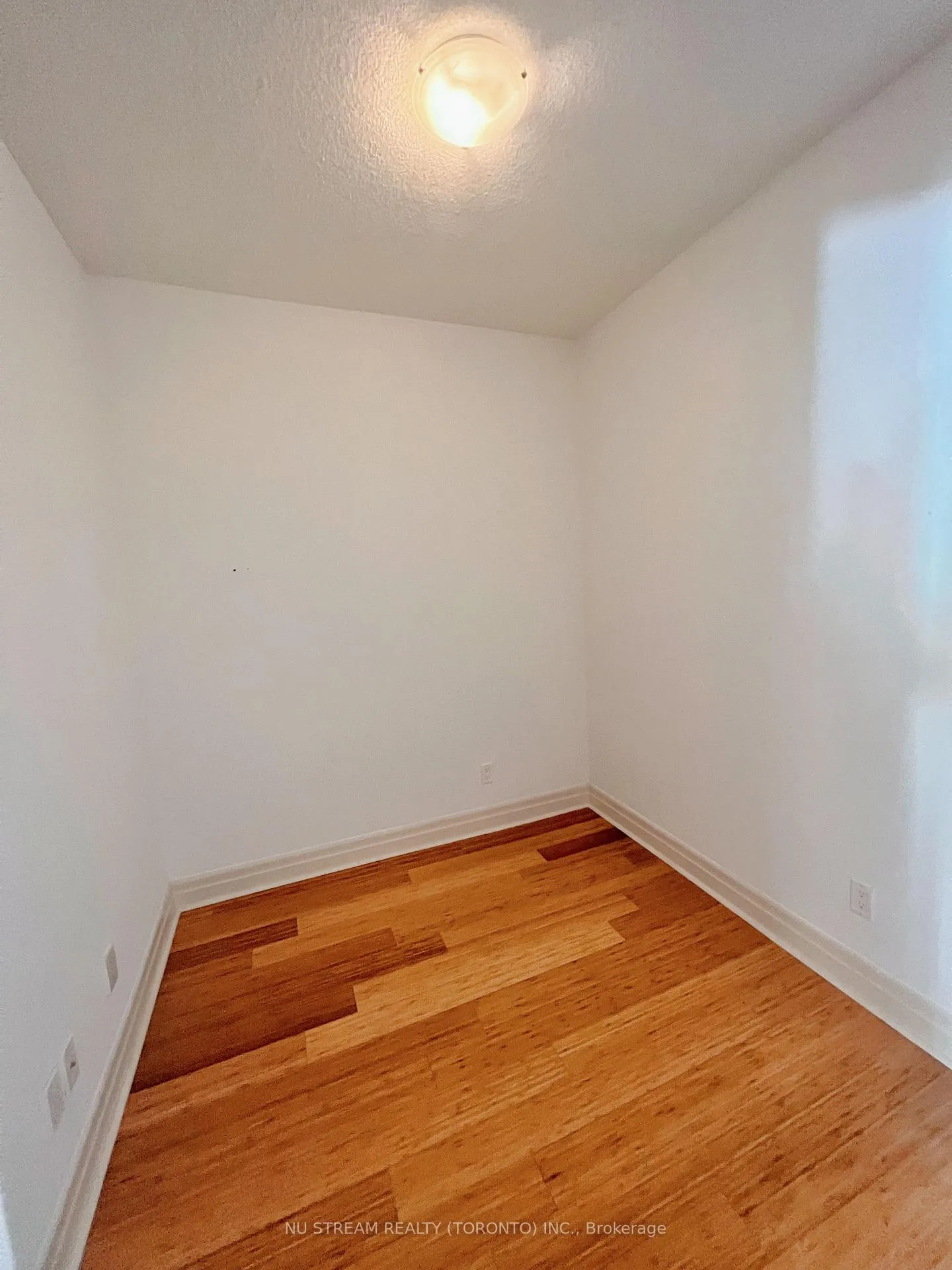 Photo 6 of Unit 907F, 8130 Birchmount Road, Markham, Unionville — HOMEH