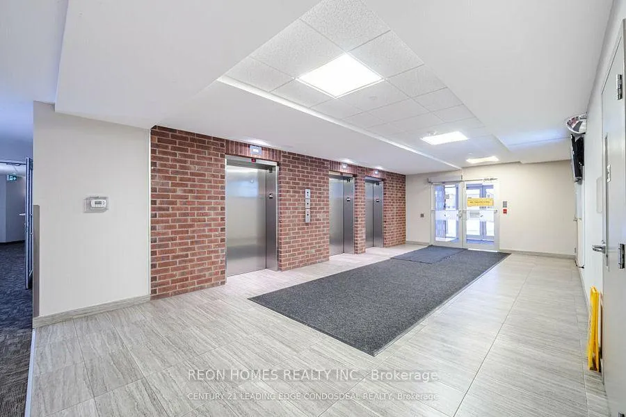 Photo 3 of Unit 707, 39 New Delhi Drive, Markham, Cedarwood — HOMEH