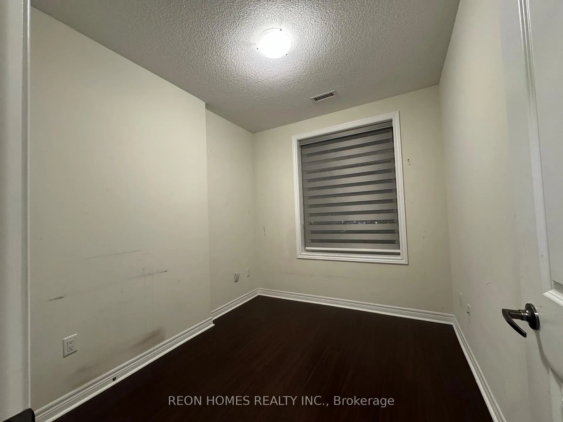 Photo 15 of Unit 707, 39 New Delhi Drive, Markham, Cedarwood — HOMEH