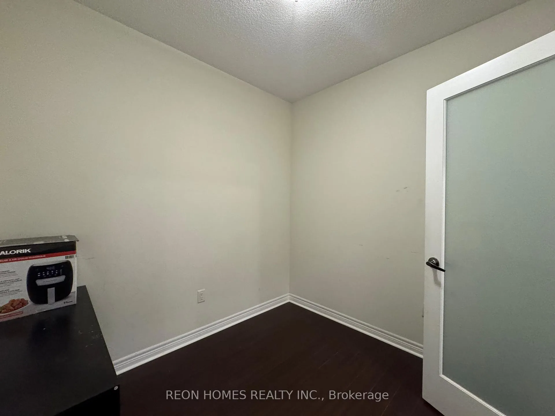 Photo 16 of Unit 707, 39 New Delhi Drive, Markham, Cedarwood — HOMEH