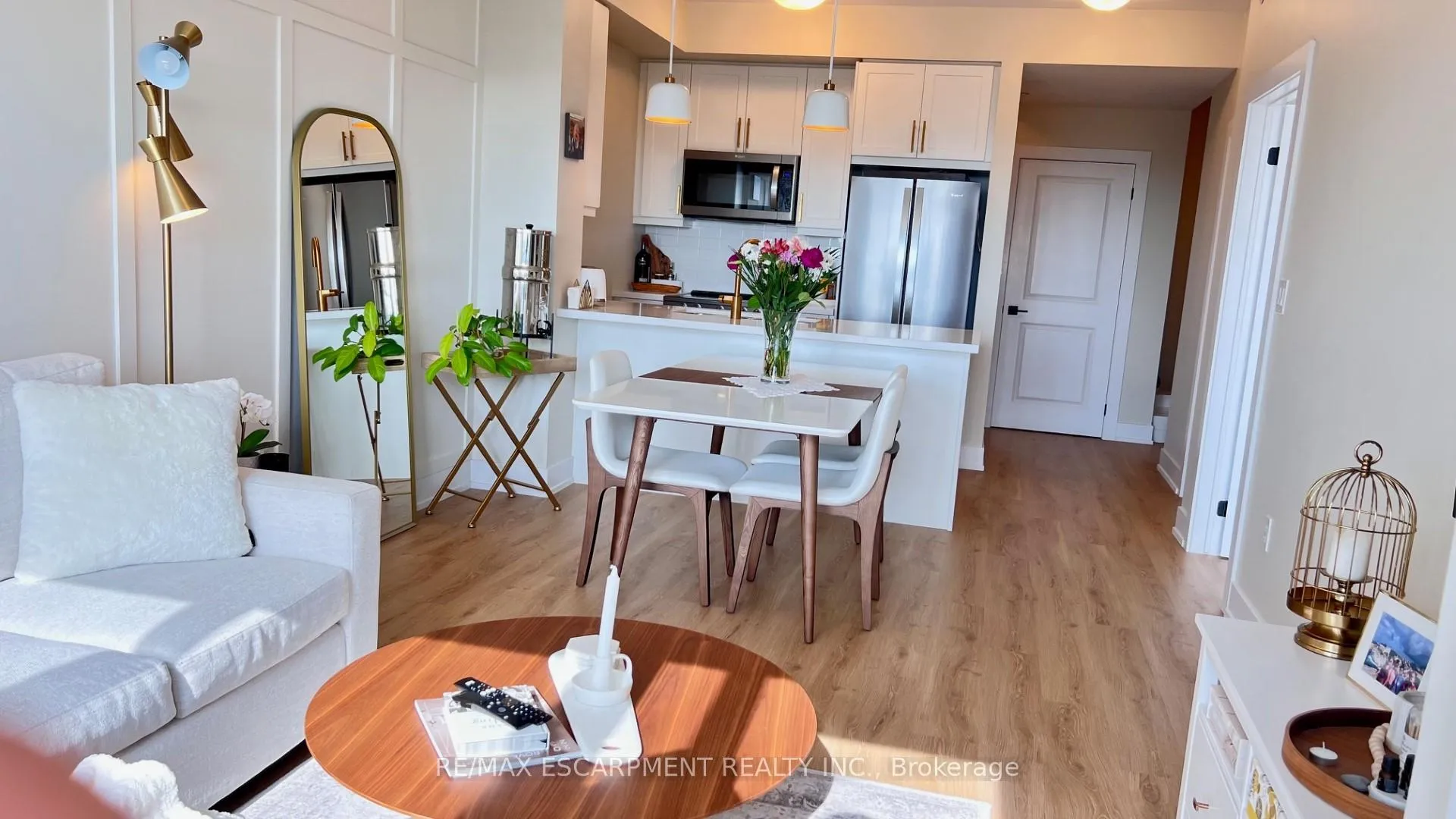 Photo 7 of Unit 1010, 460 Dundas Street E, Hamilton, Waterdown — HOMEH