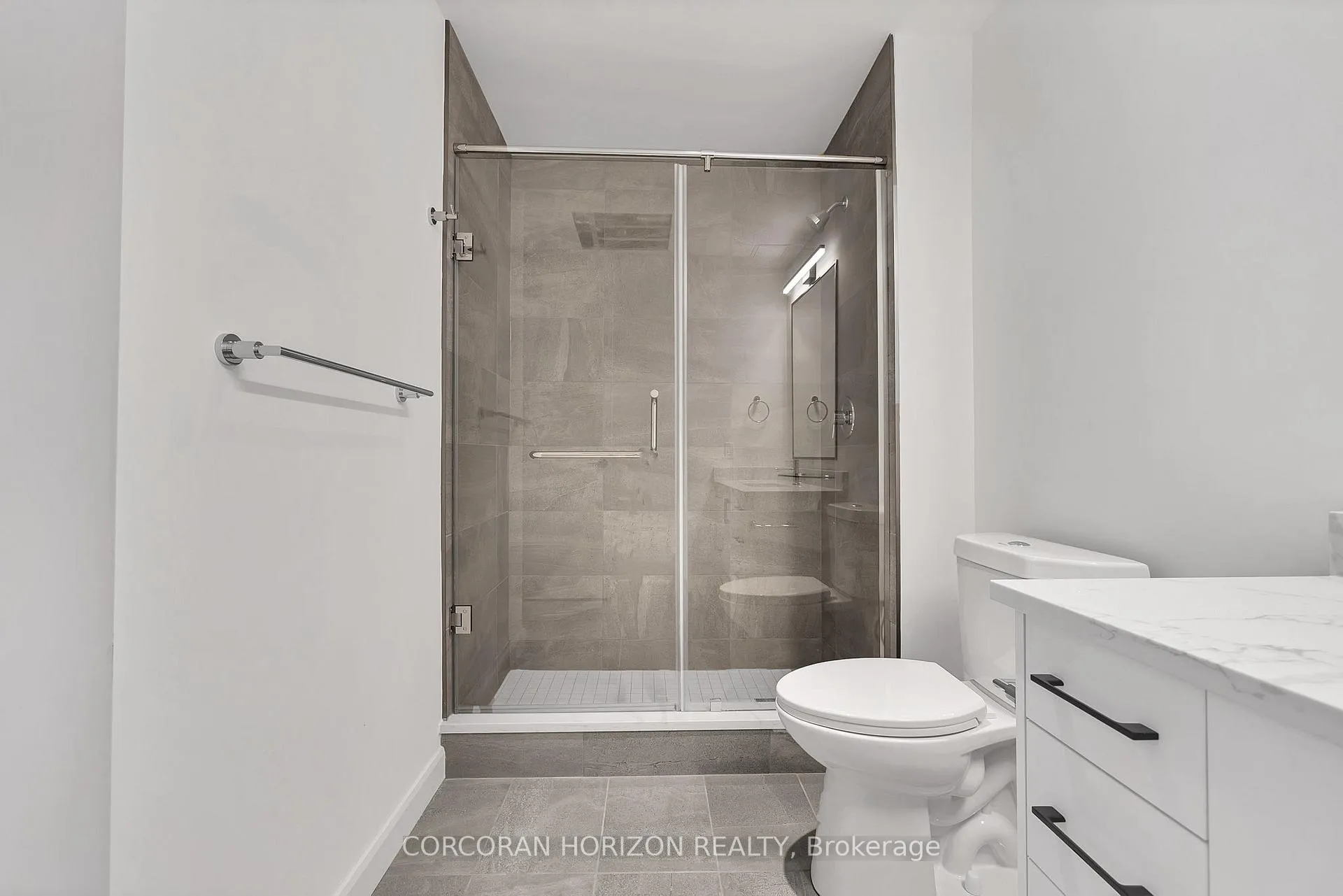 Photo 13 of Unit 202, 741 King Street E, Kitchener, KW Hospital — HOMEH