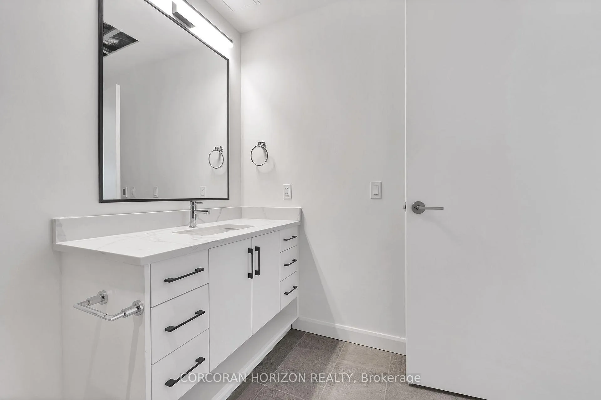 Photo 16 of Unit 202, 741 King Street E, Kitchener, KW Hospital — HOMEH