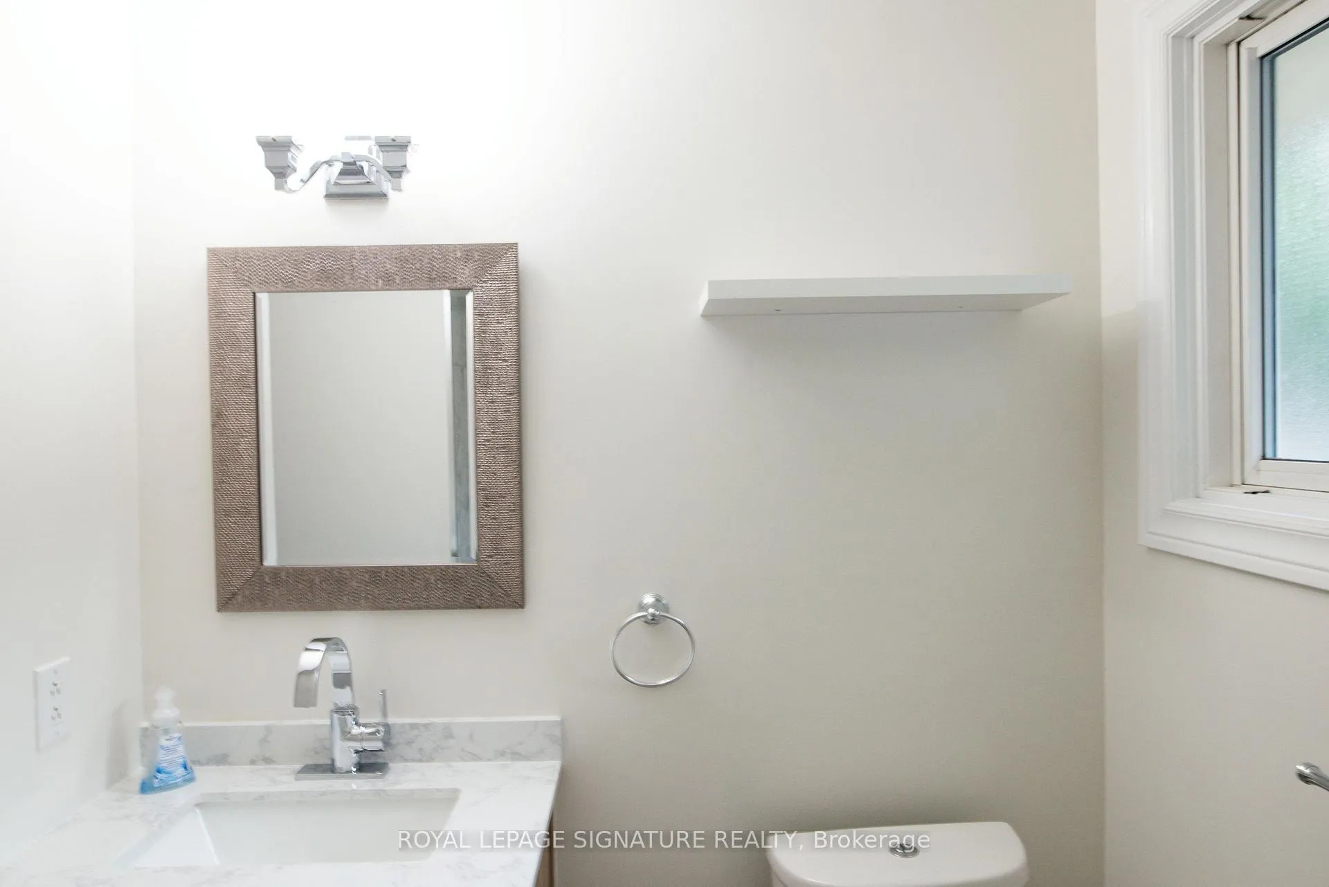 Photo 13 of 1870 Spruce Hill Road, Pickering, Dunbarton — HOMEH