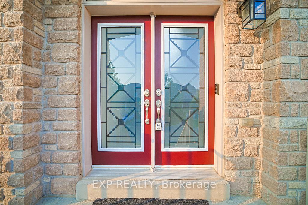 Photo 2 of 29 Fieldstone Lane Avenue, Caledon, Rural Caledon — HOMEH