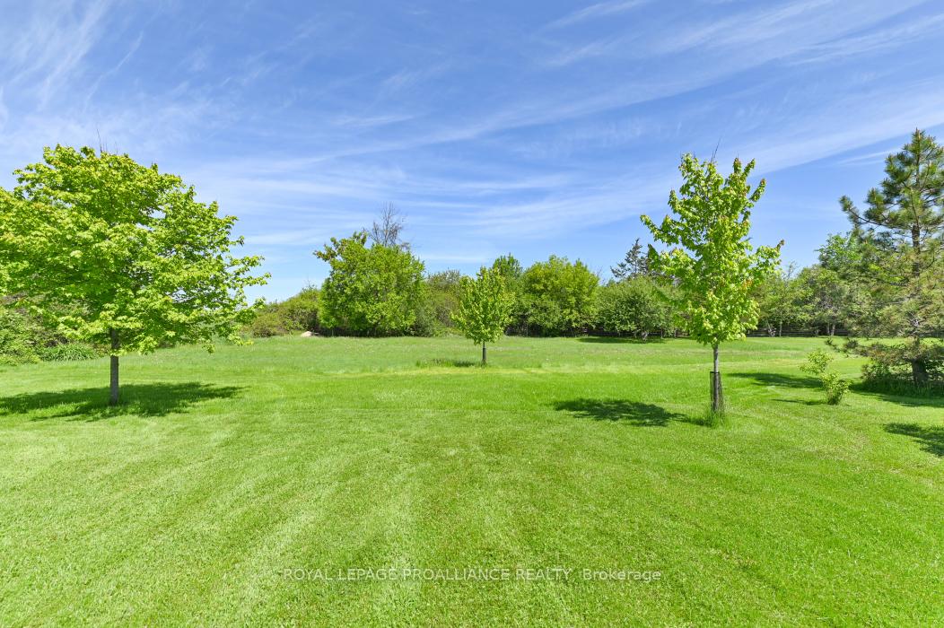 Photo 40 of 955 Casey Road, Belleville, Thurlow Ward — HOMEH