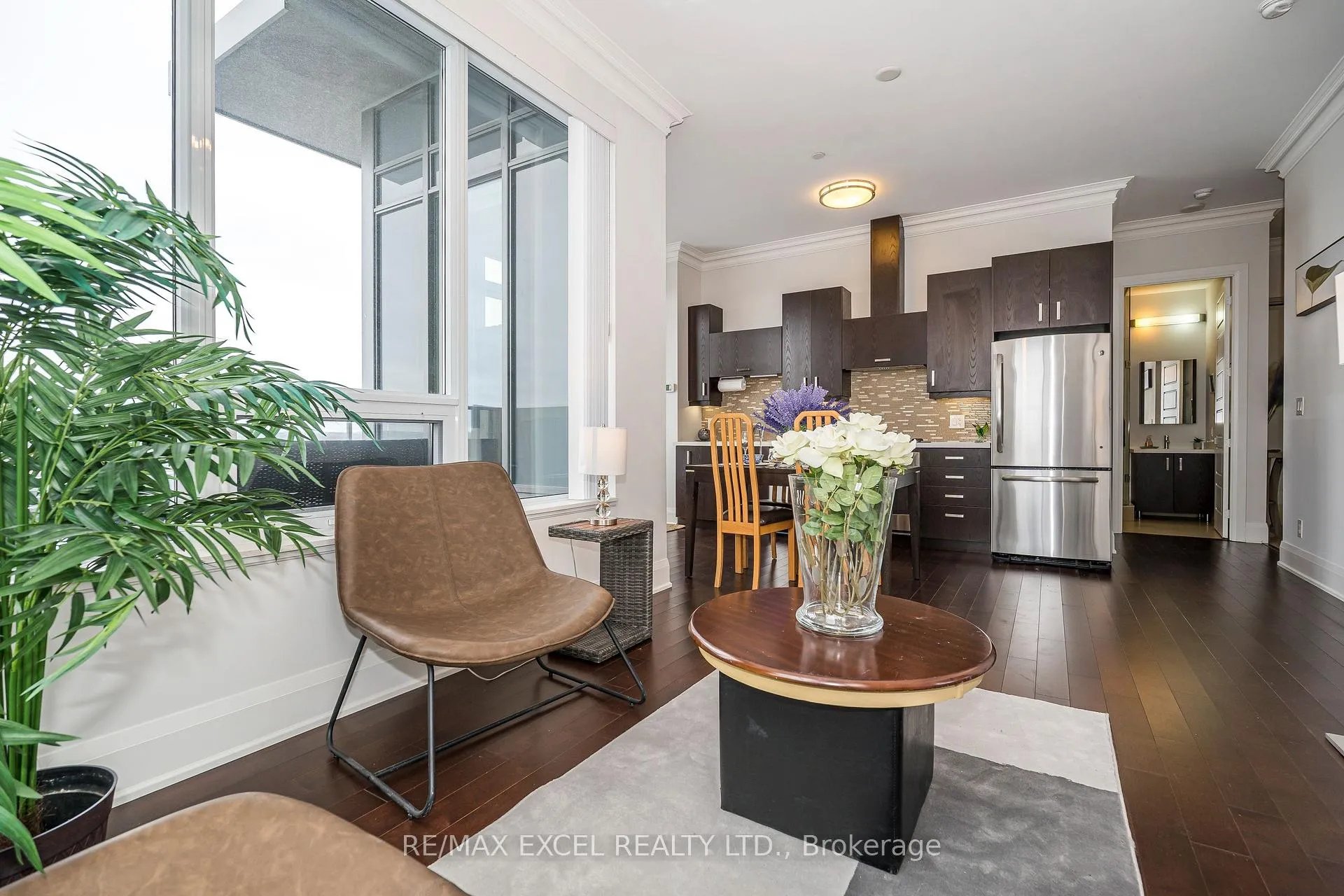 Photo 6 of Unit PH 06, 28 Uptown Drive, Markham, Unionville — HOMEH