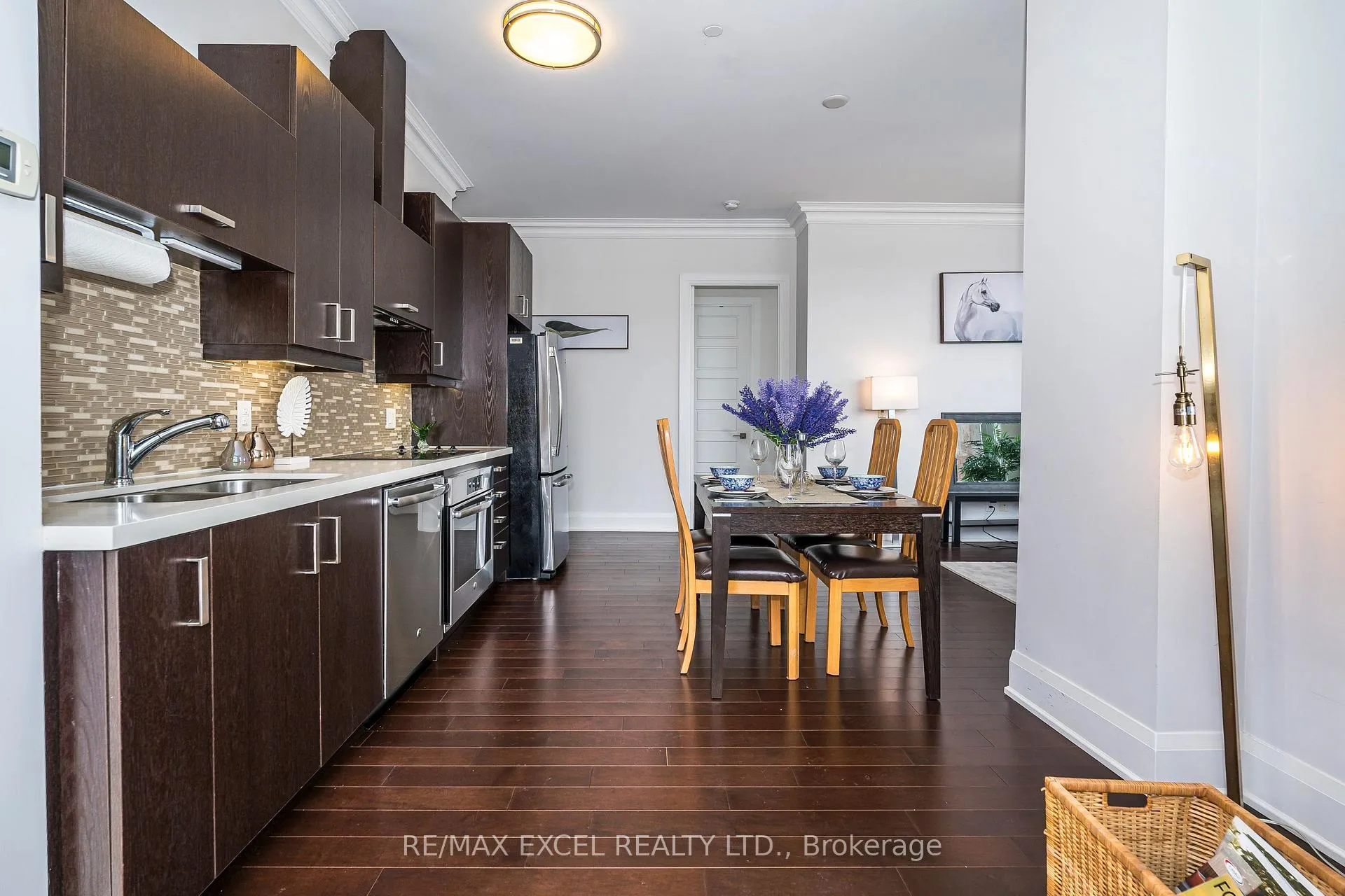 Photo 11 of Unit PH 06, 28 Uptown Drive, Markham, Unionville — HOMEH