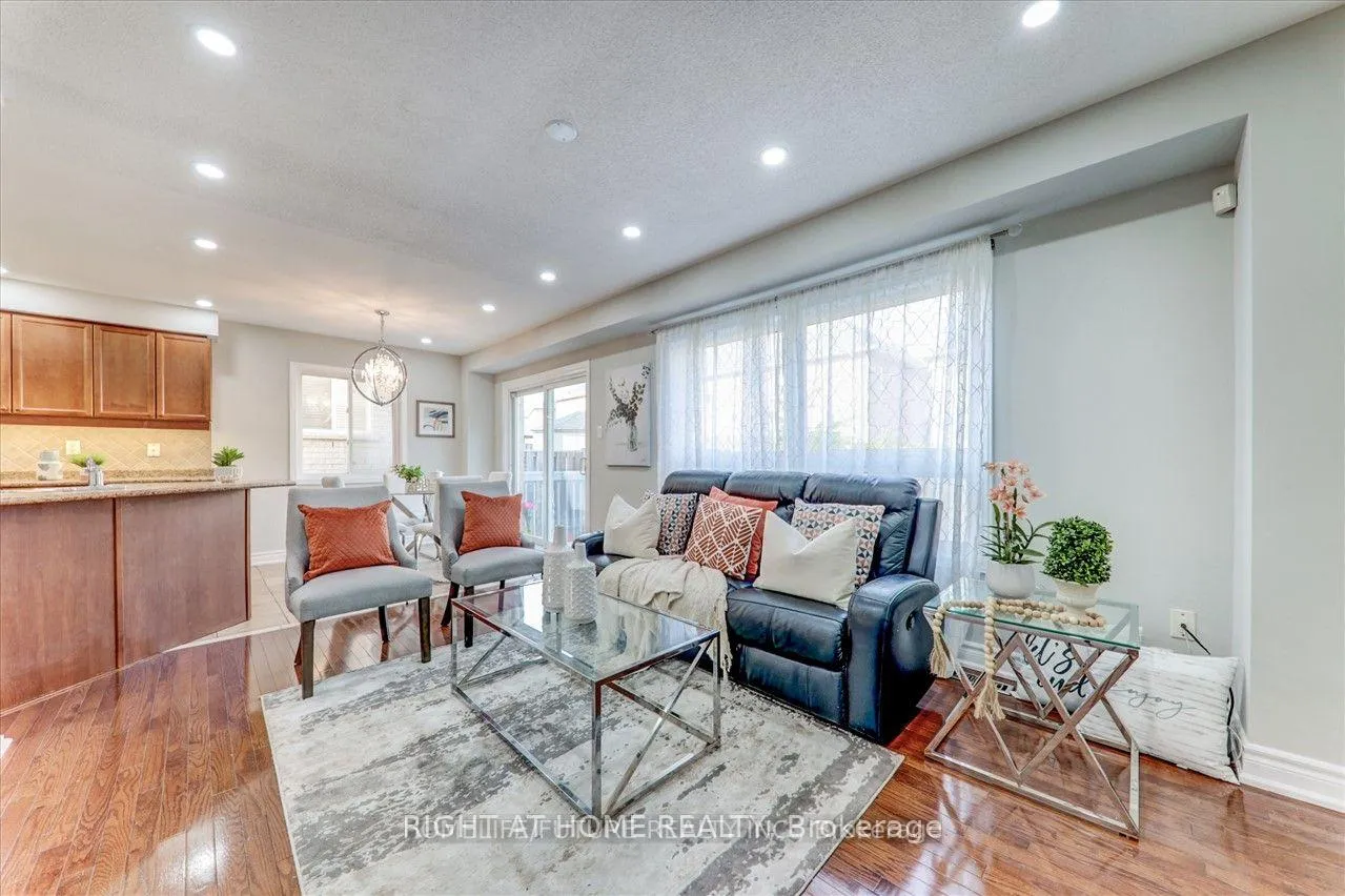 Photo 10 of 5 Hollier Drive, Ajax, Northeast Ajax — HOMEH