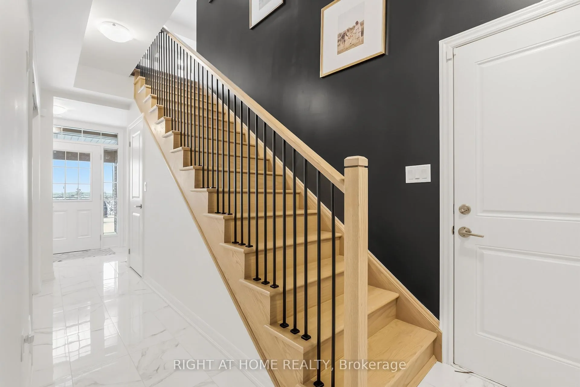 Photo 7 of 375 Thimbleweed Court, Milton, Walker — HOMEH