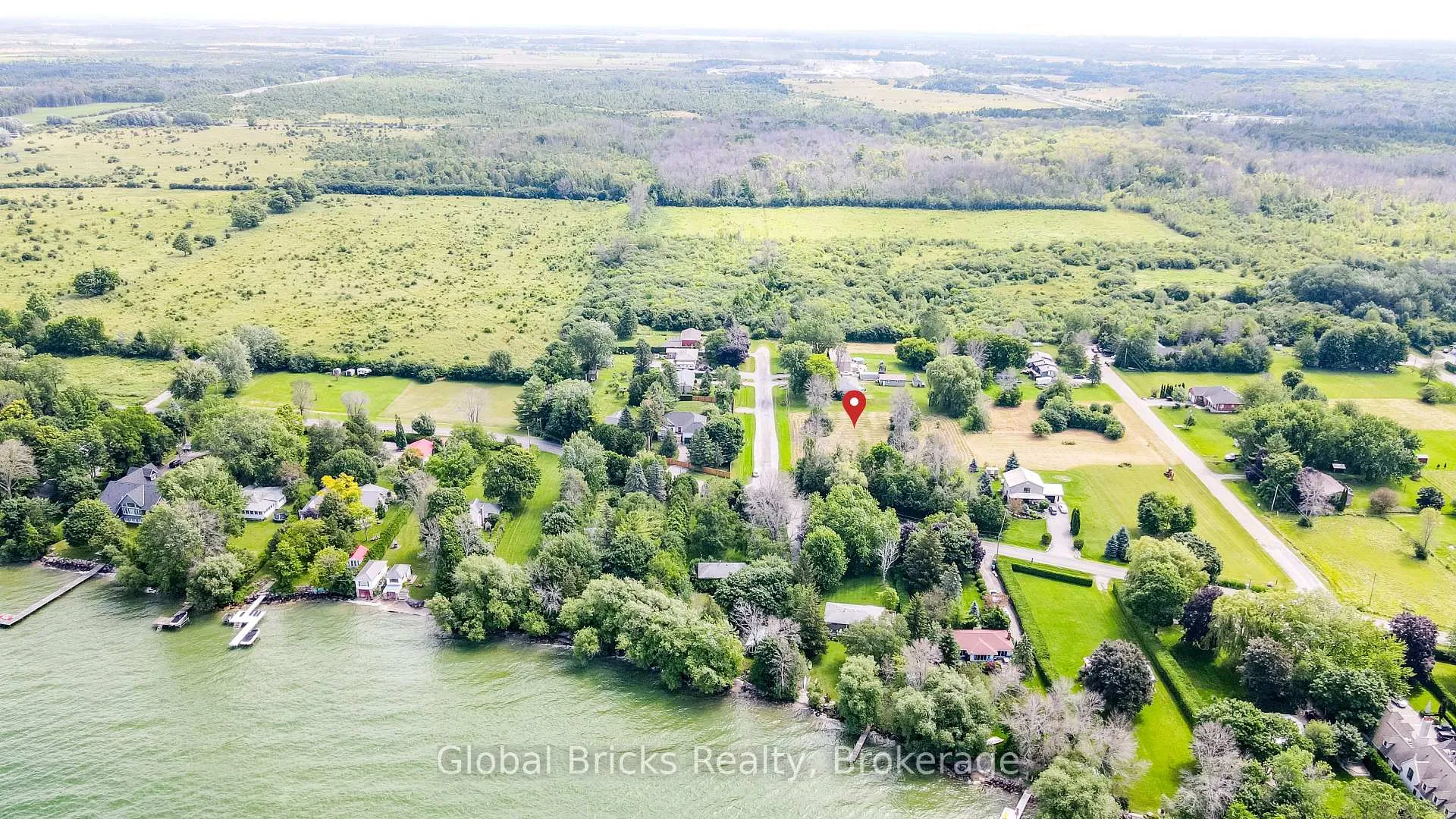 Photo 4 of 1761 Lakeshore Drive, Ramara, Brechin — HOMEH