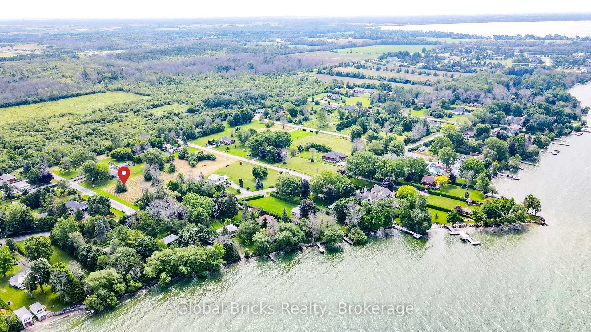 Photo 5 of 1761 Lakeshore Drive, Ramara, Brechin — HOMEH