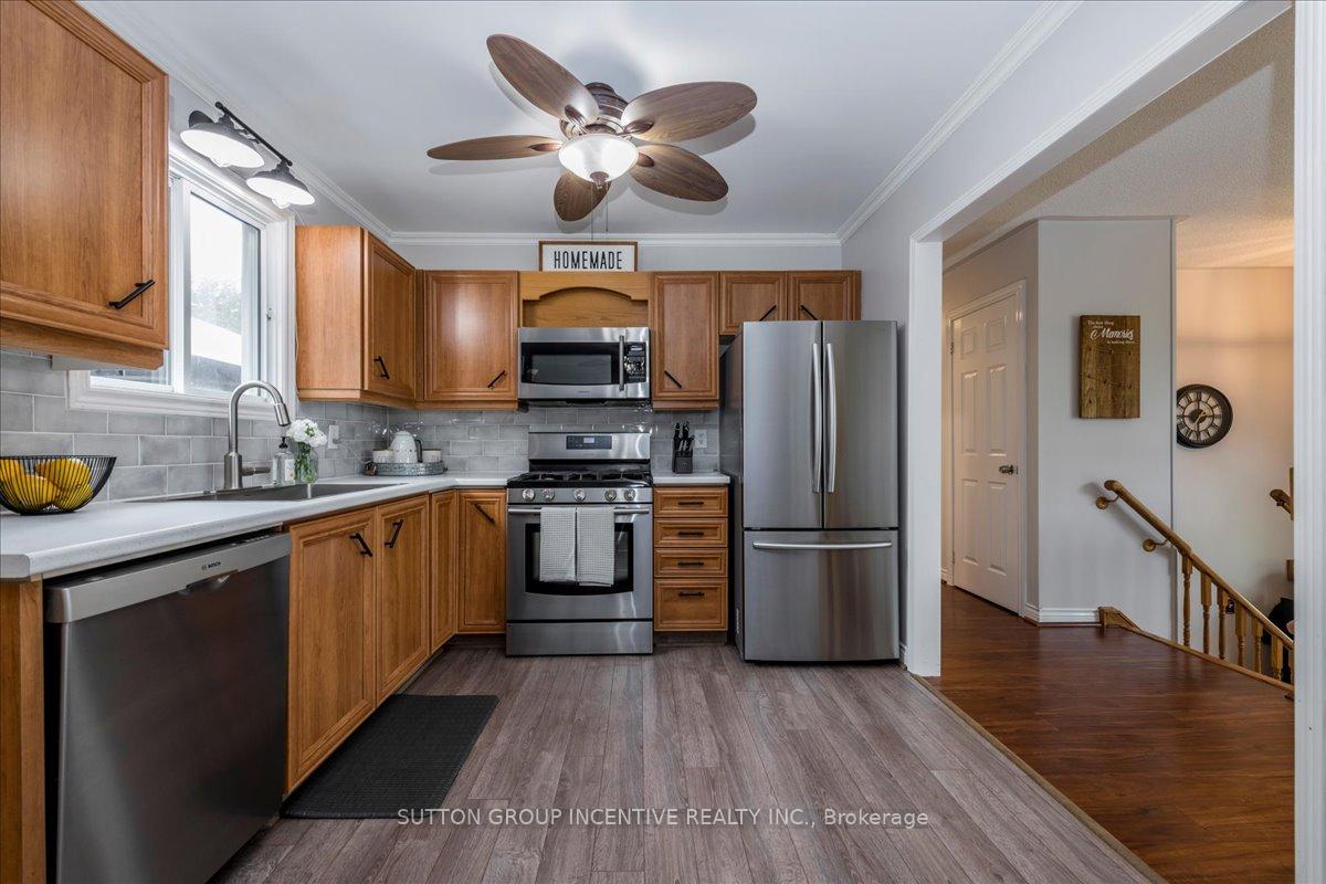 Photo 5 of 222 Huronia Road, Barrie, Painswick North — HOMEH