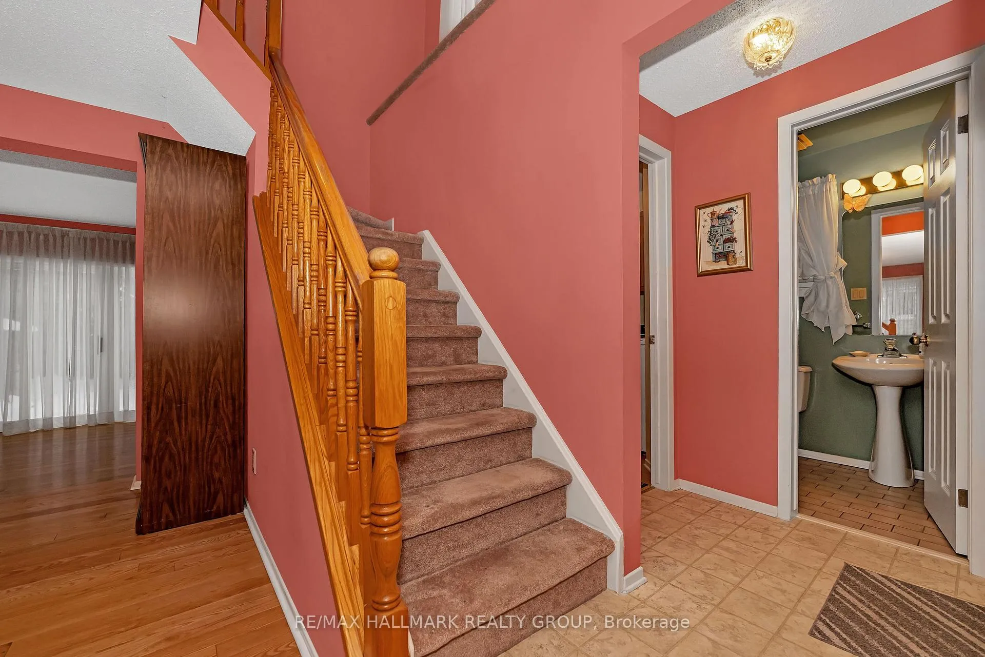 Photo 16 of 1835 Windflower Way, Ottawa, Chapel Hill — HOMEH