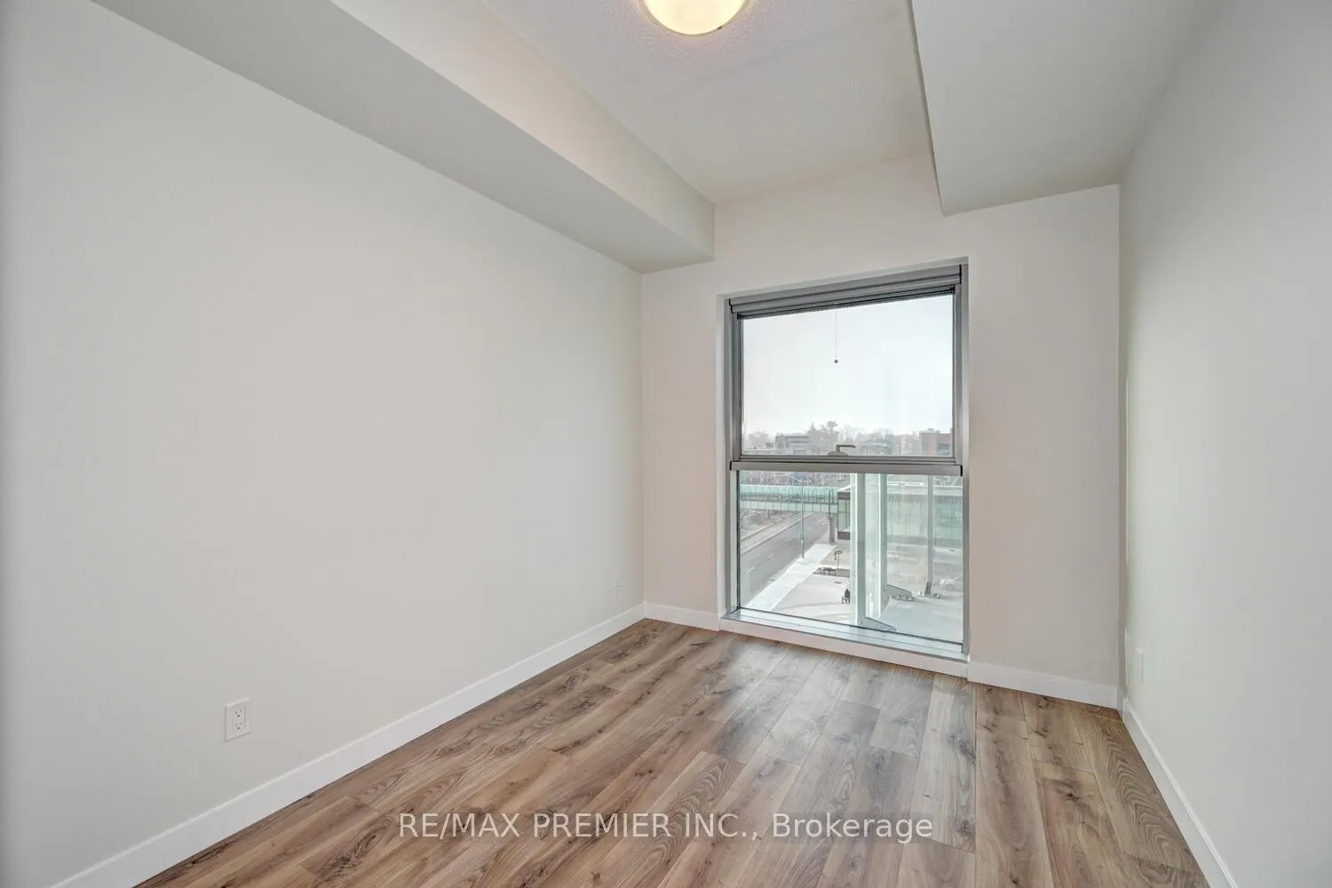 Photo 14 of Unit 402, 60 Frederick Street, Kitchener, City Commercial Core — HOMEH