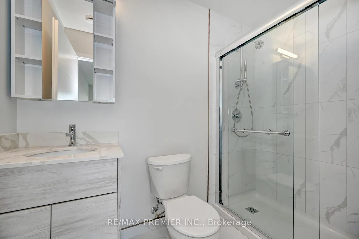 Photo 15 of Unit 402, 60 Frederick Street, Kitchener, City Commercial Core — HOMEH