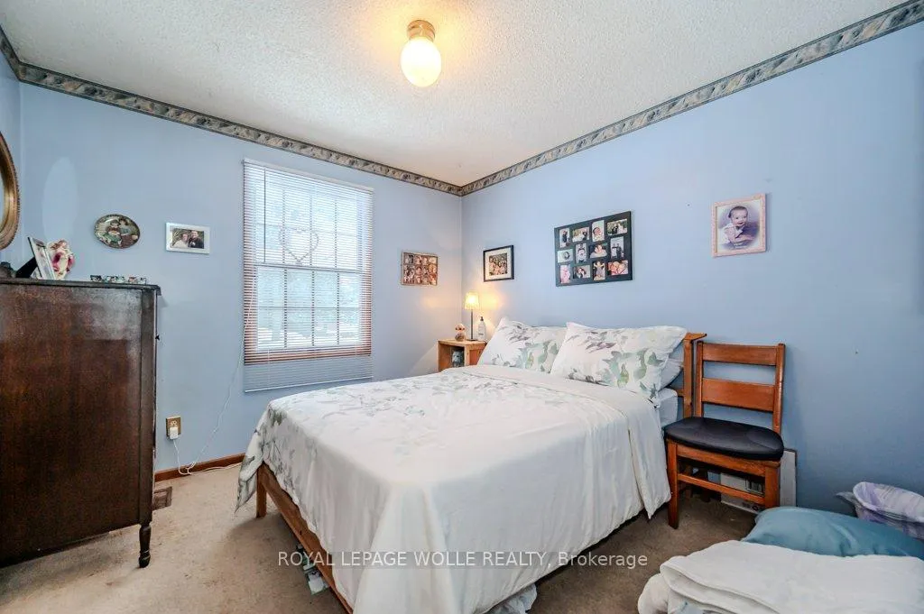 Photo 18 of 39 Bannockburn Road, Kitchener, Brigadoon — HOMEH