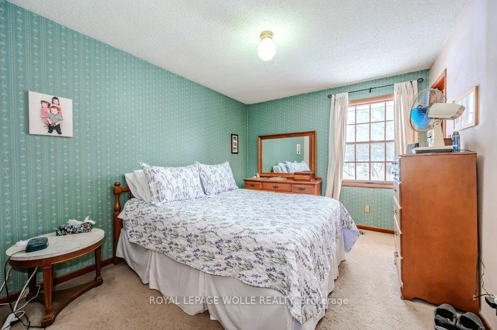 Photo 24 of 39 Bannockburn Road, Kitchener, Brigadoon — HOMEH
