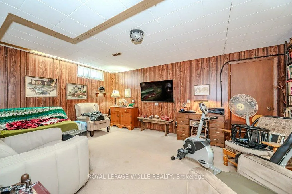 Photo 30 of 39 Bannockburn Road, Kitchener, Brigadoon — HOMEH