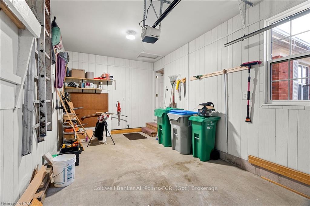 Photo 28 of 233 Bethune Crescent, Goderich, Goderich (Town) — HOMEH