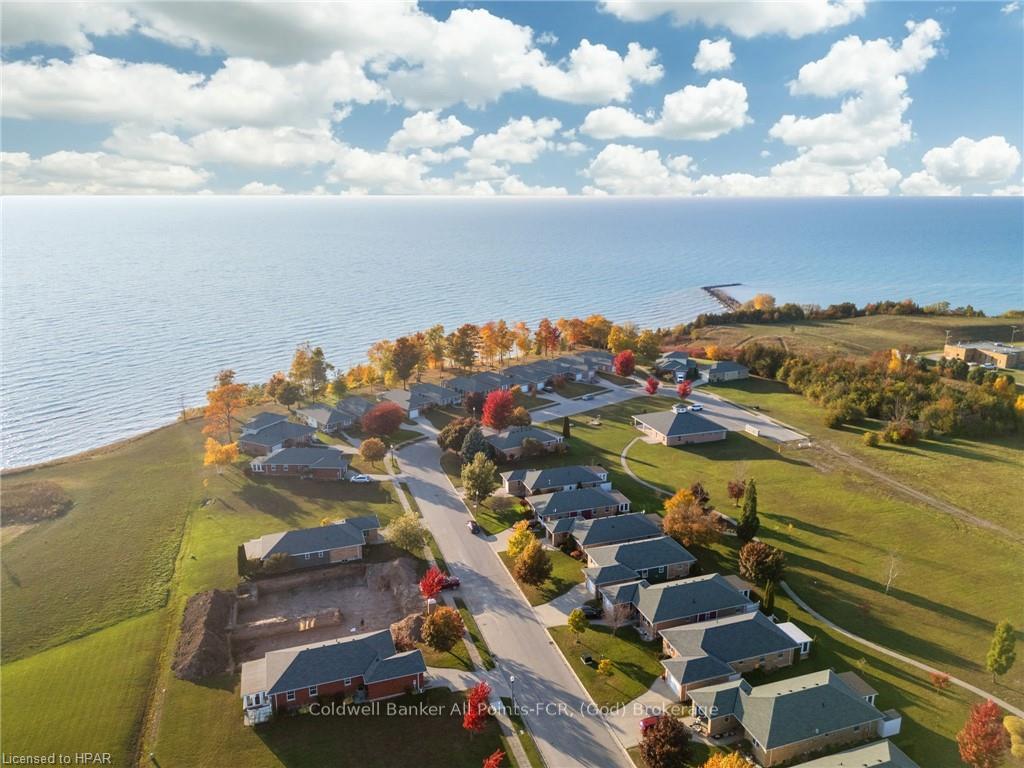 Photo 36 of 233 Bethune Crescent, Goderich, Goderich (Town) — HOMEH