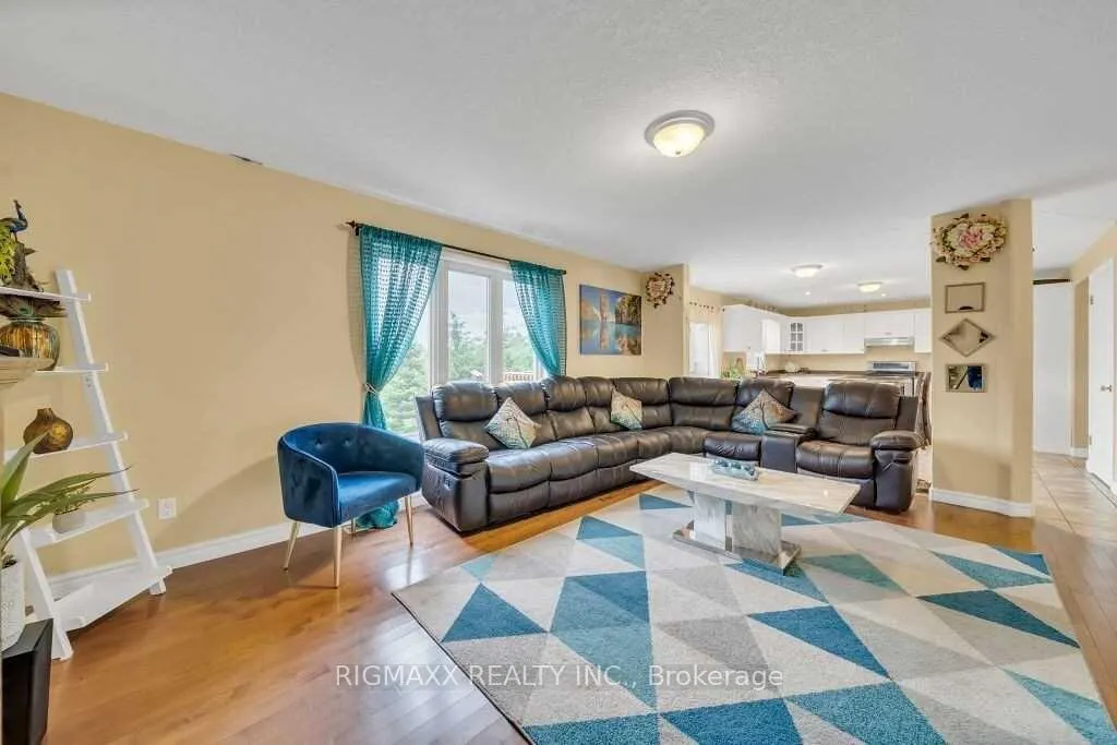 Photo 15 of 508 Bridge Street W, Waterloo, Lexington — HOMEH