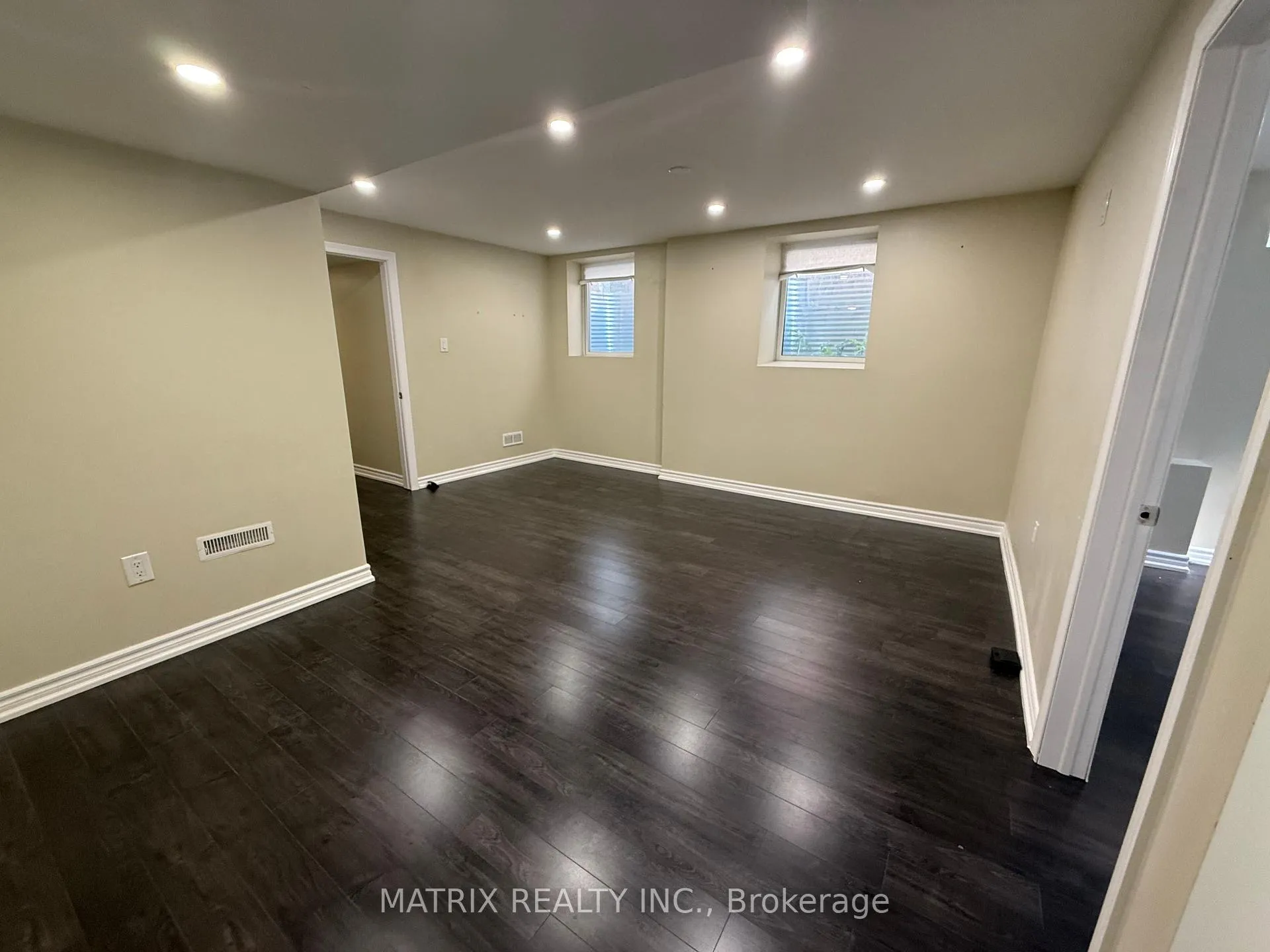 Photo 5 of 2138 Saffron Drive, Pickering, Brock Ridge — HOMEH