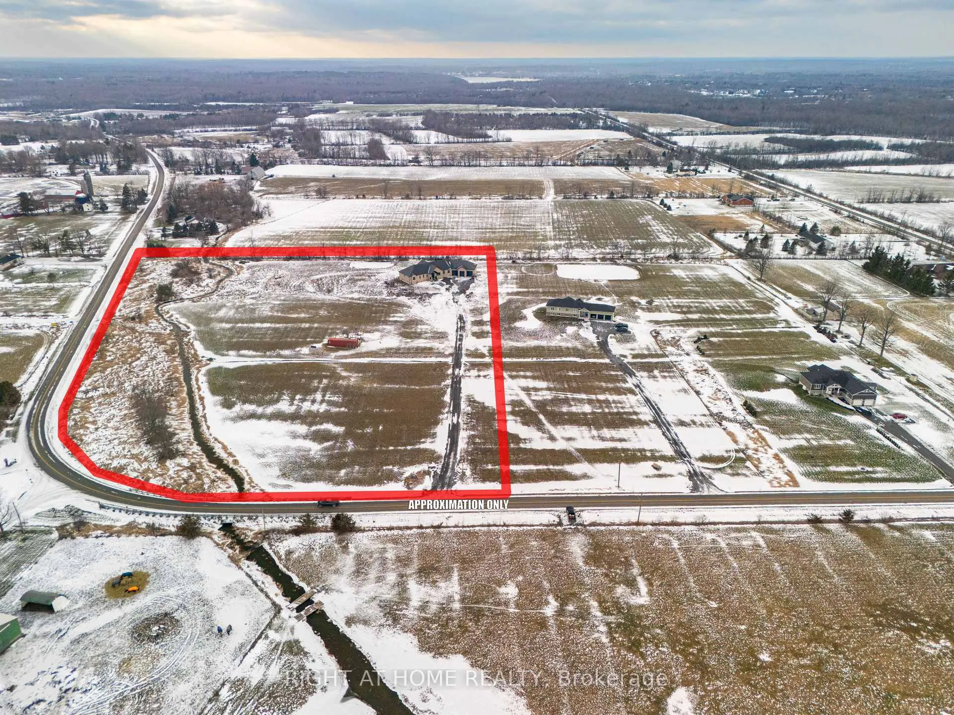 Photo 2 of 3437 Latimer Road, Frontenac, Frontenac South — HOMEH