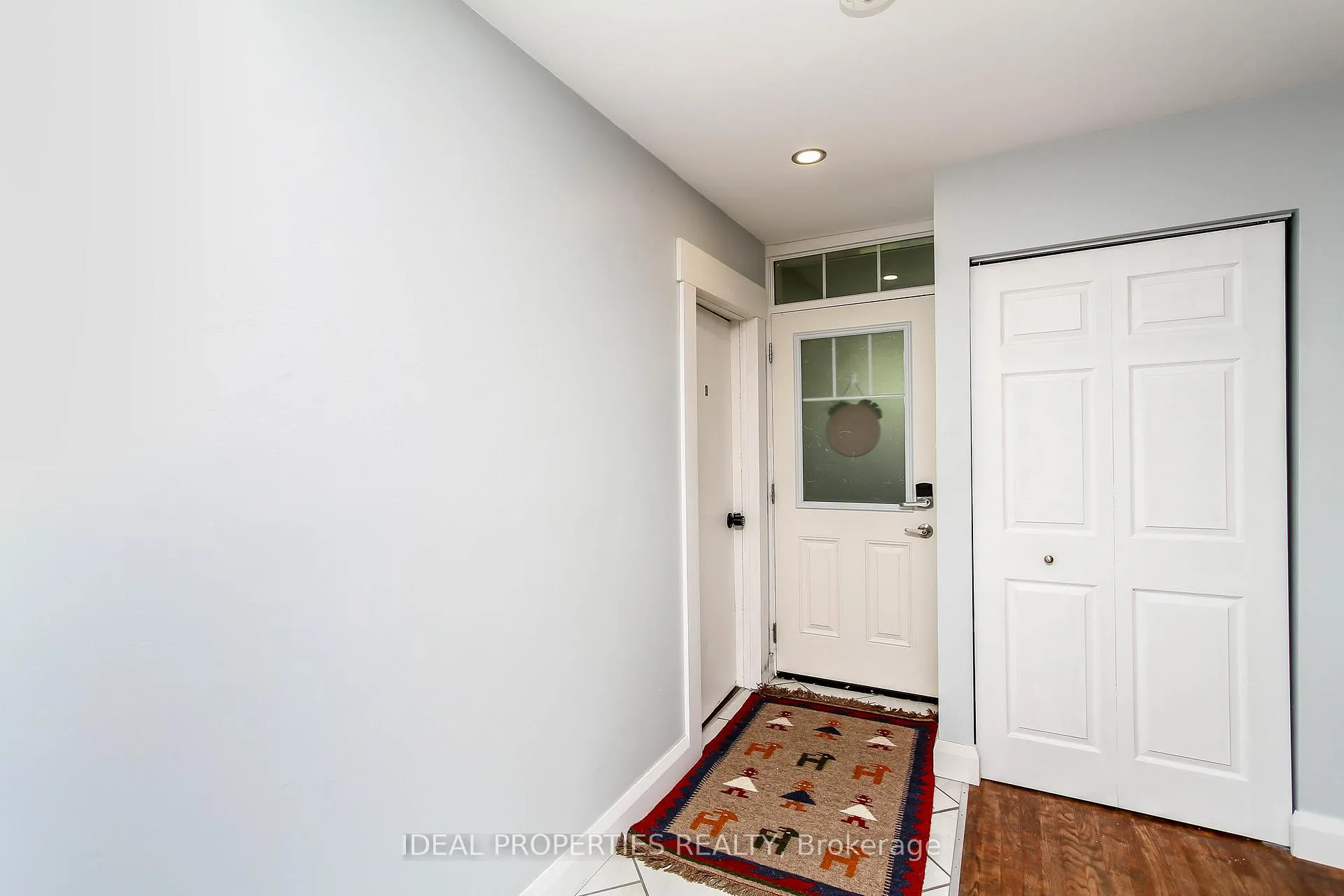 Photo 5 of 1326 Tara Drive, Ottawa, Copeland Park — HOMEH