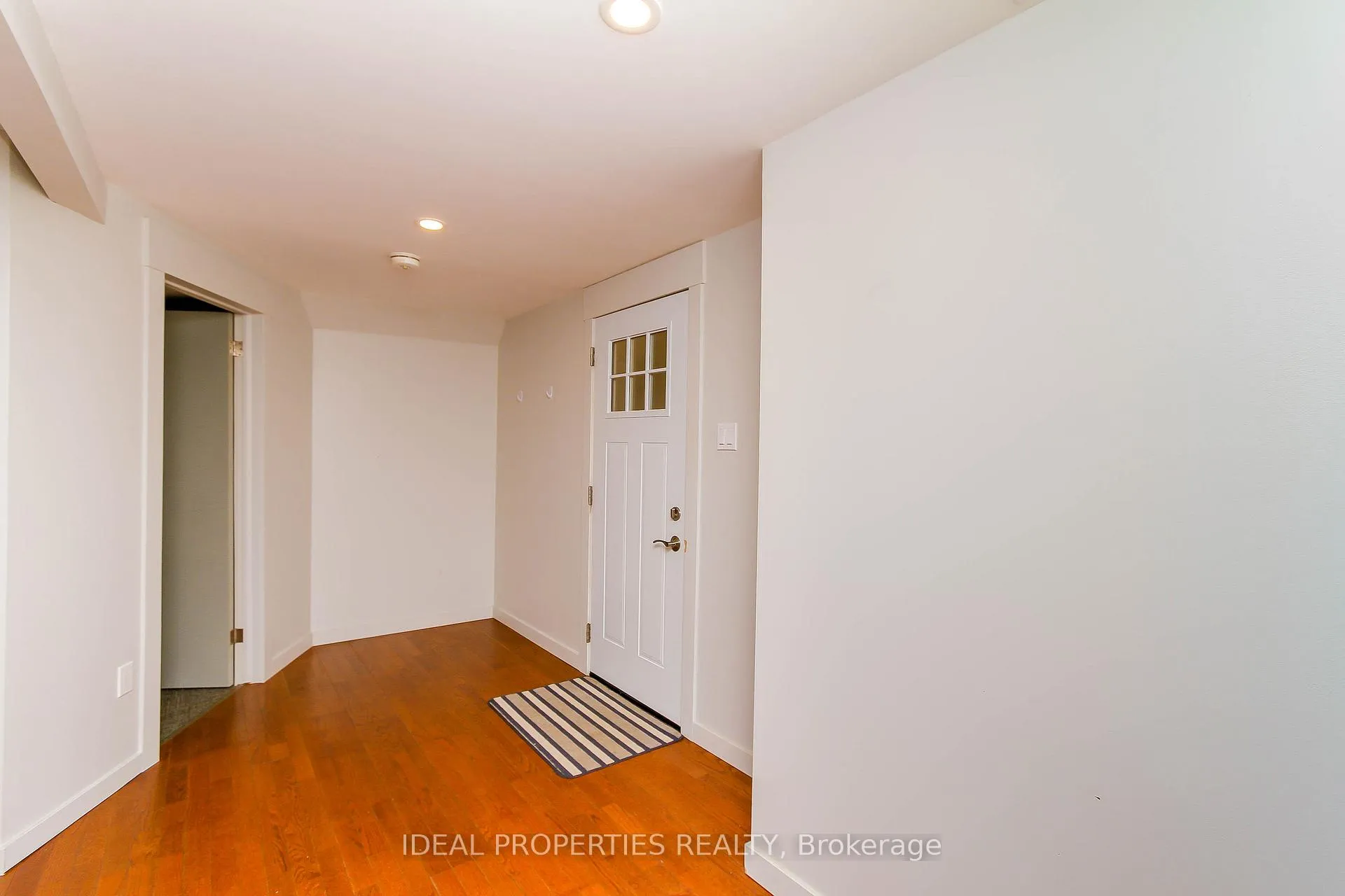 Photo 26 of 1326 Tara Drive, Ottawa, Copeland Park — HOMEH