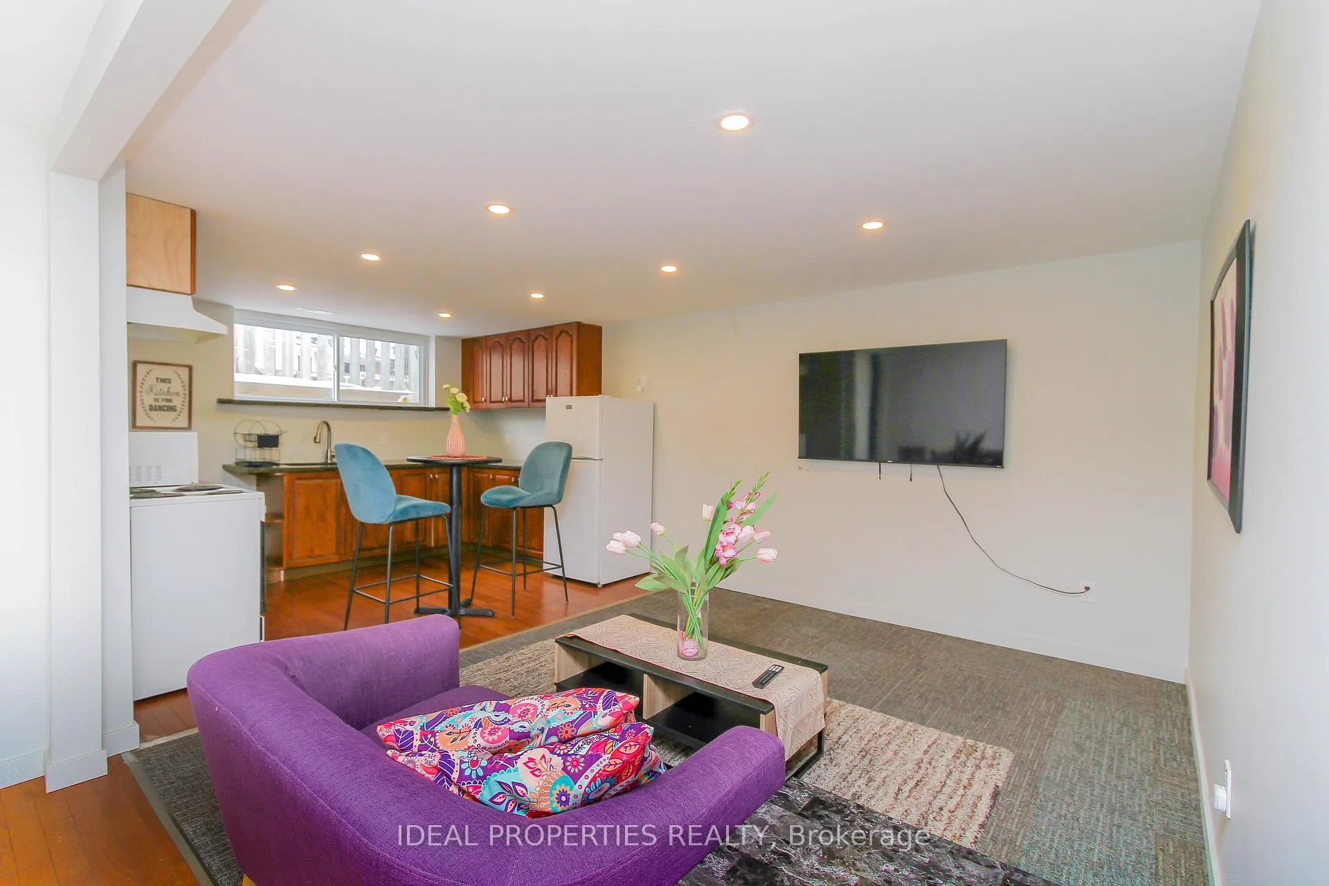 Photo 28 of 1326 Tara Drive, Ottawa, Copeland Park — HOMEH