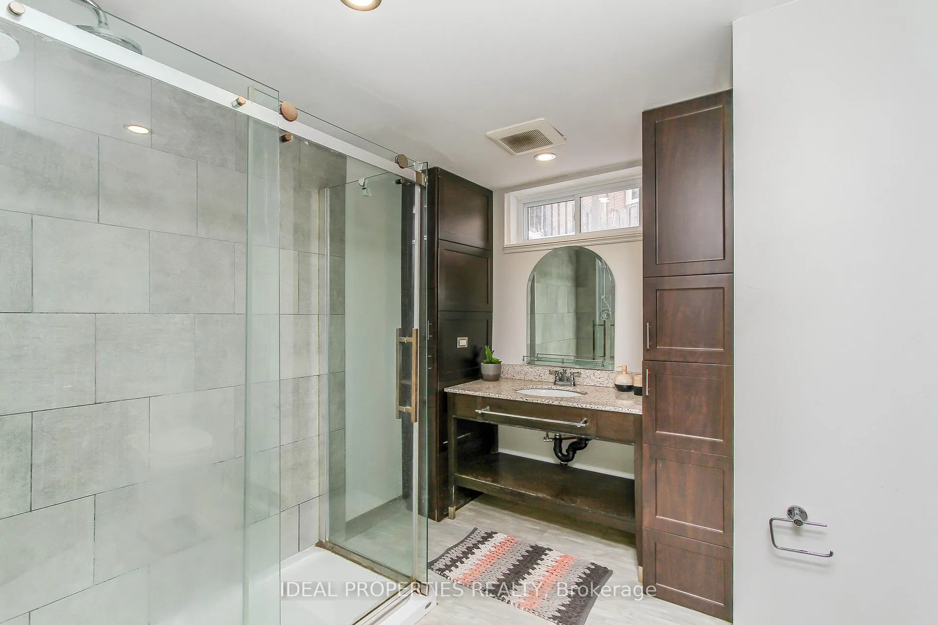 Photo 39 of 1326 Tara Drive, Ottawa, Copeland Park — HOMEH