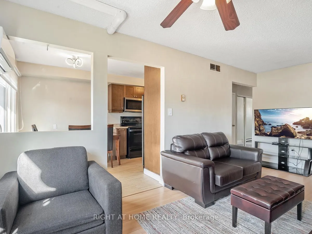 Photo 9 of 2 Parker Crescent, Ajax, South East — HOMEH